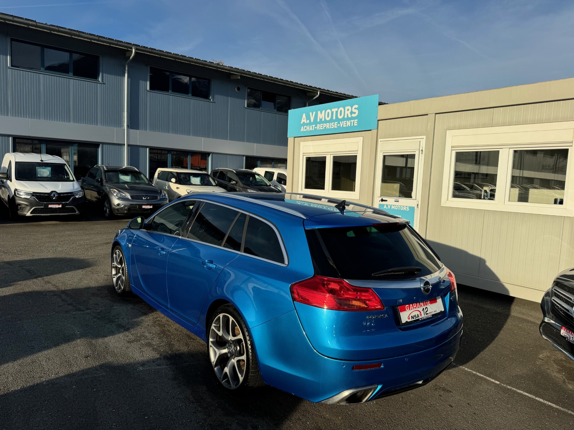 OPEL Insignia Sports Tourer 2.8 Turbo OPC 4WD Automatic-image-3