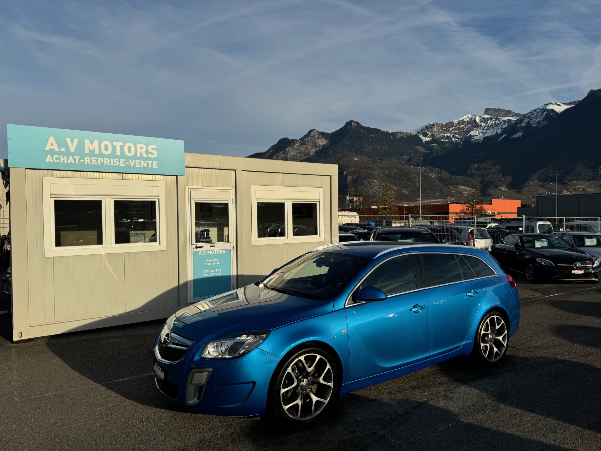 OPEL Insignia Sports Tourer 2.8 Turbo OPC 4WD Automatic-image-0