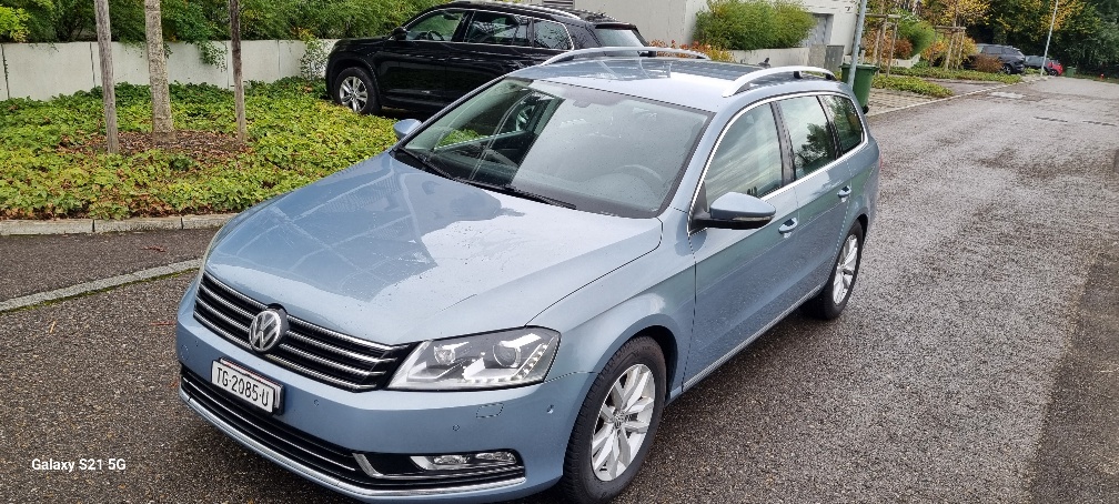 VW Passat Variant 2.0 TDI BMT Highline 4MDSG-image-9