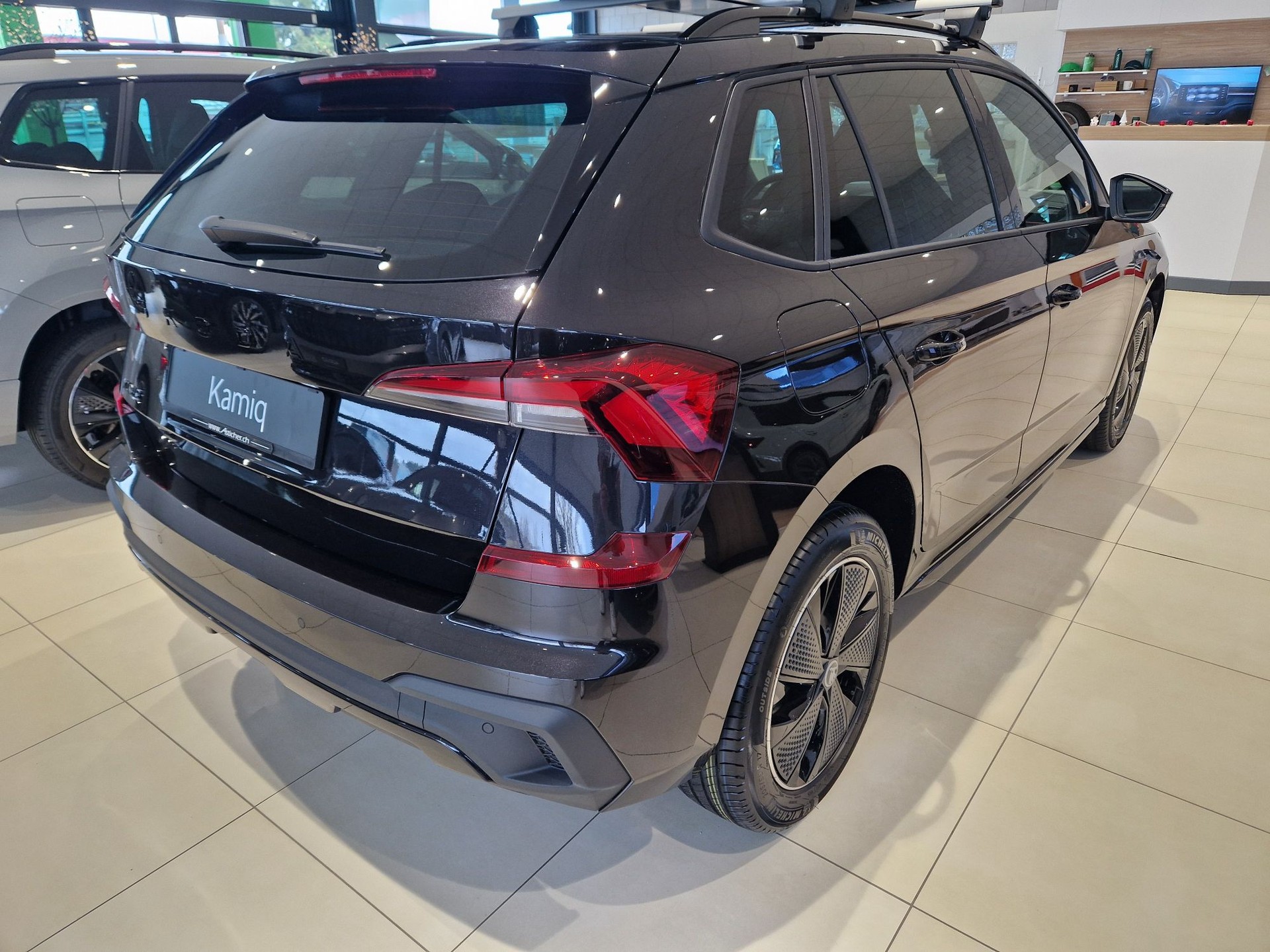 SKODA Kamiq 1.0 TSI Monte Carlo DSG-image-6