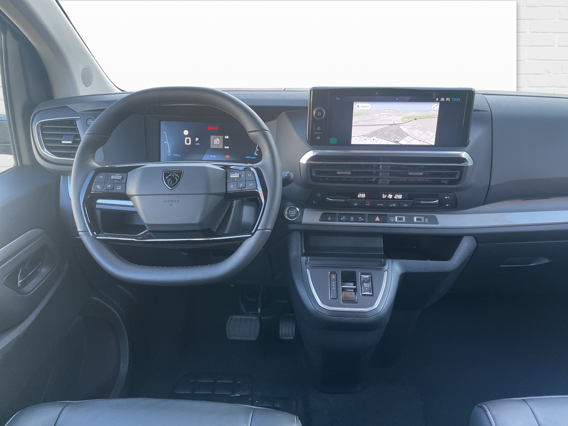 PEUGEOT Traveller Standard 2.2 BlueHDi 180 Business VIP S/S-image-7