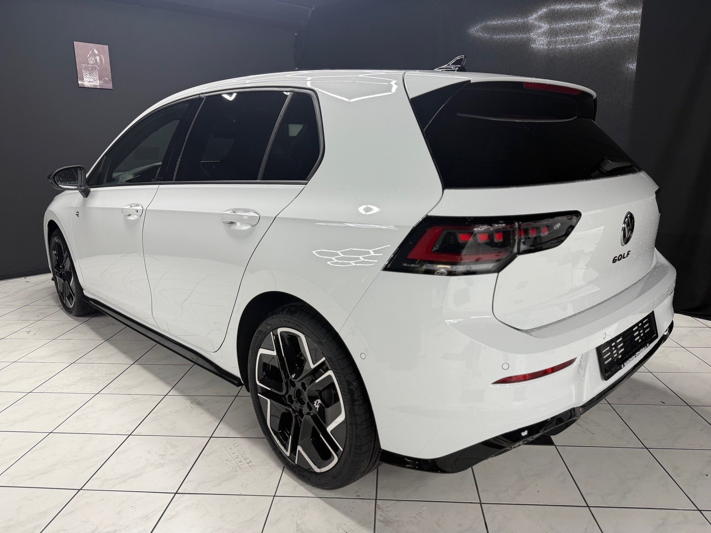 VW Golf 1.5 e TSI R-Line DSG-image-6