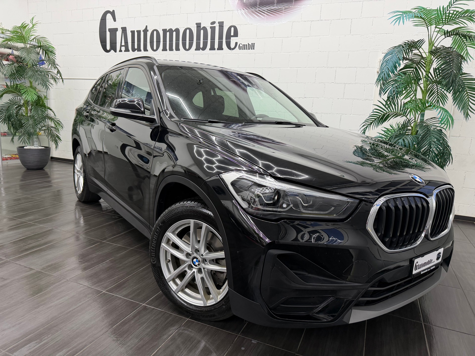 BMW X1 xDrive 25e Sport Line Steptronic ⭐️-showroom-element-1