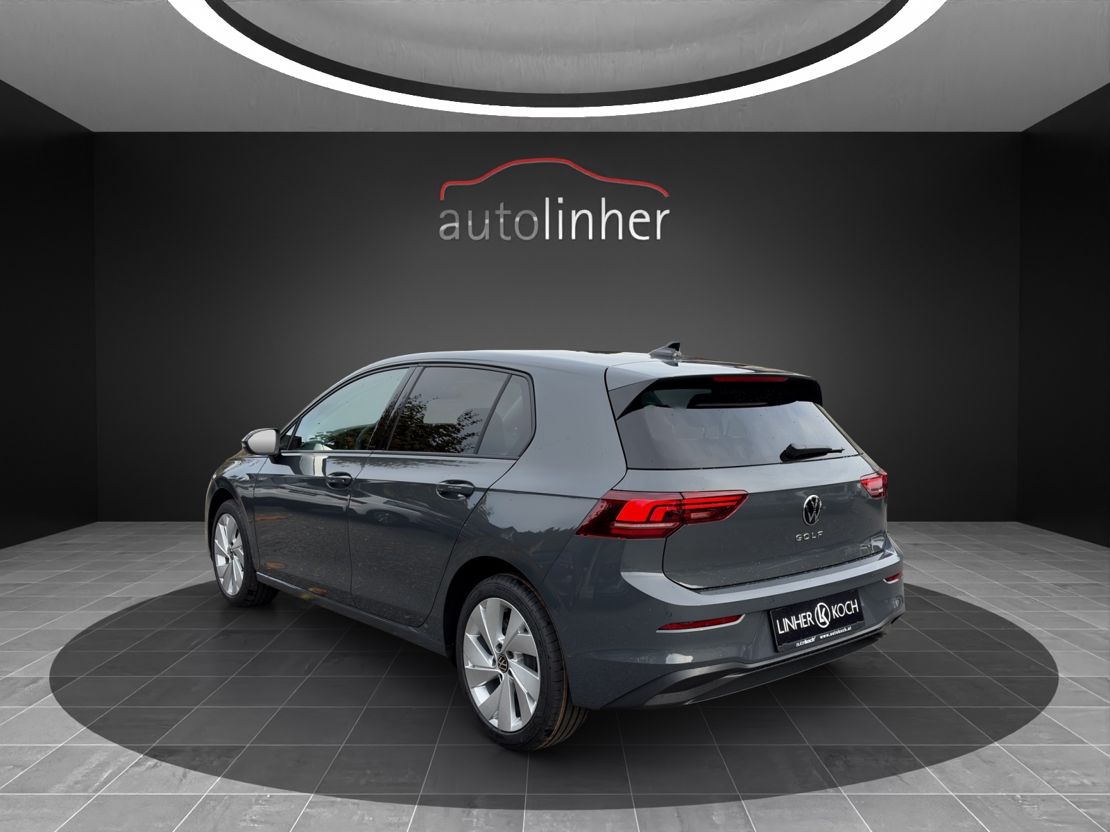 VW Golf 1.5 TSI Basis-image-2