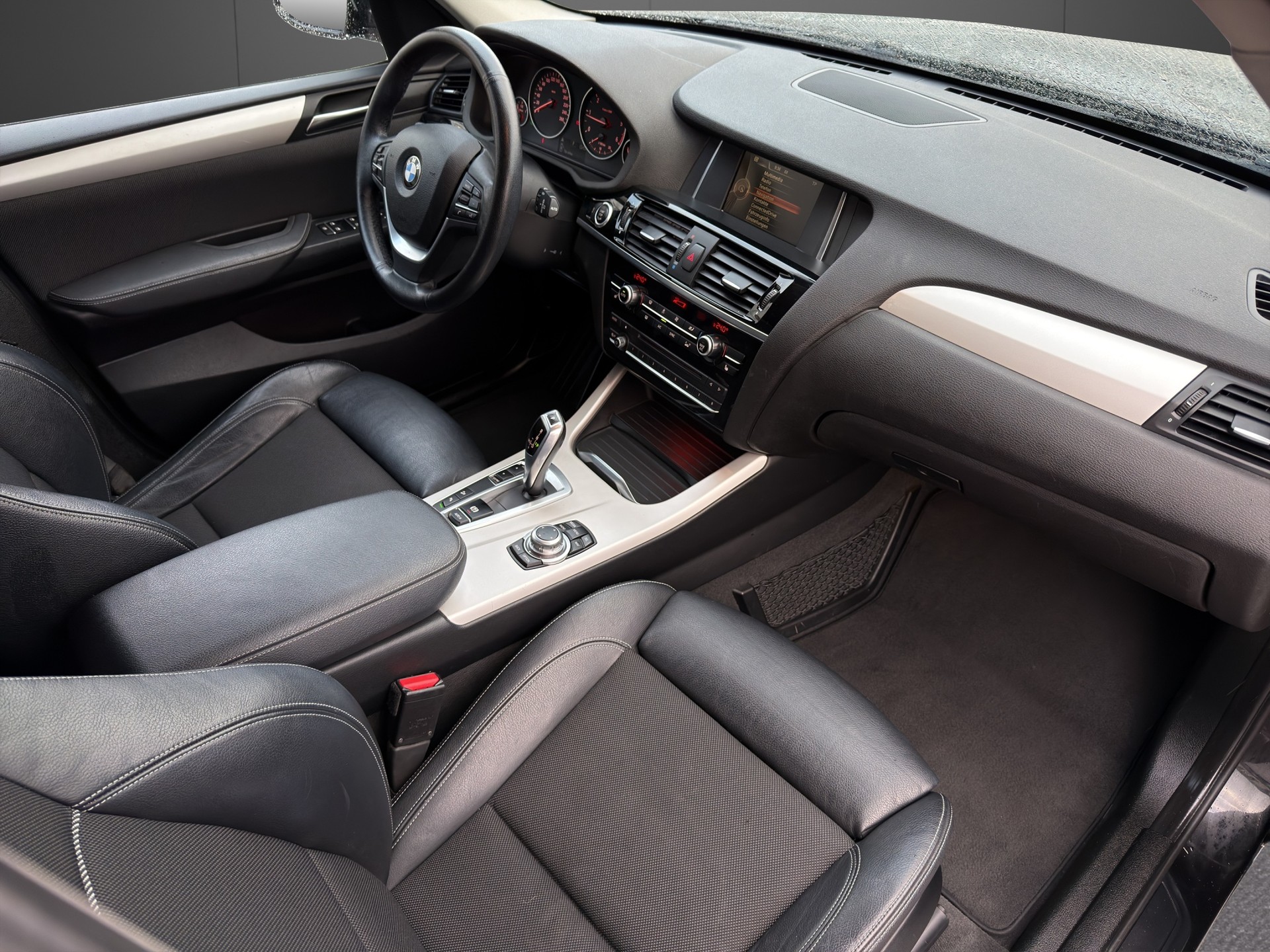 BMW X3 xDrive 20d Steptronic-image-19
