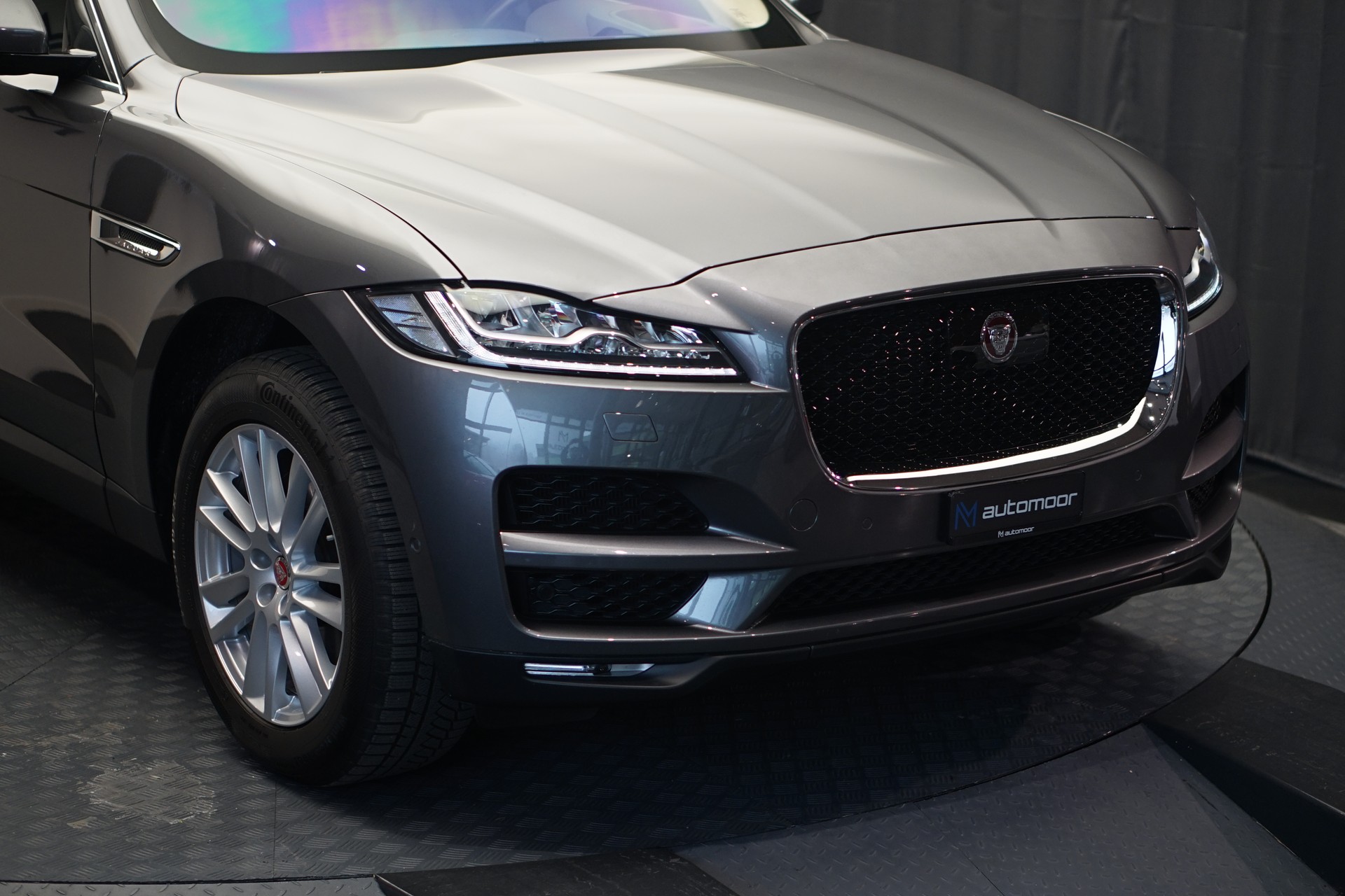 JAGUAR F-Pace 30t 2.0 Prestige AWD Automatik *CH-Fahrzeug* *Panoramadach* *Assistenzpaket-image-42