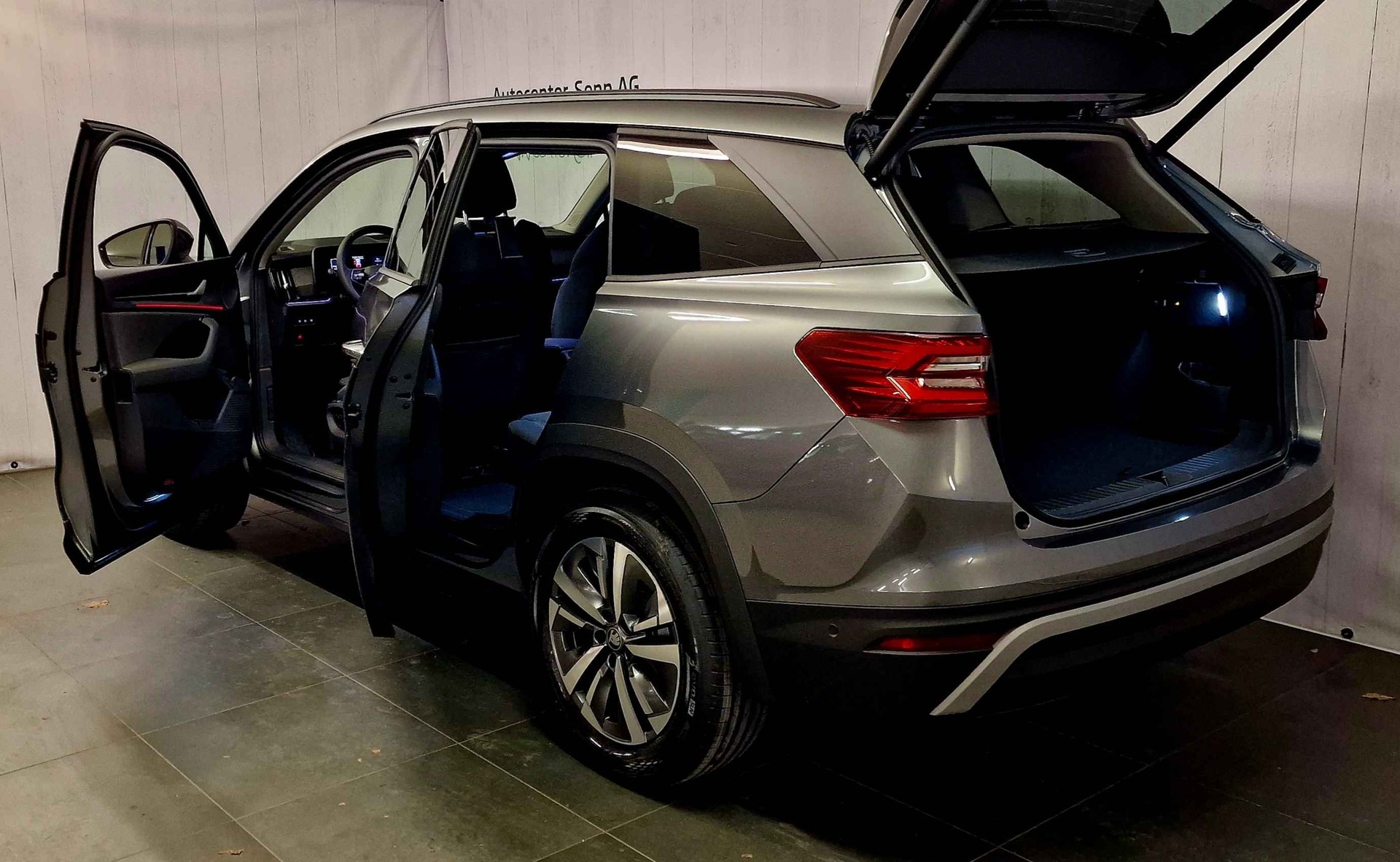 SKODA Kodiaq 1.5 TSI PHEV Dynamic-image-18