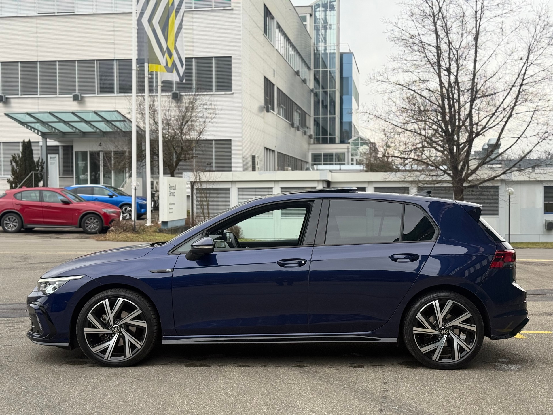 VW Golf 1.5 eTSI mHEV ACT R-Line DSG-image-1