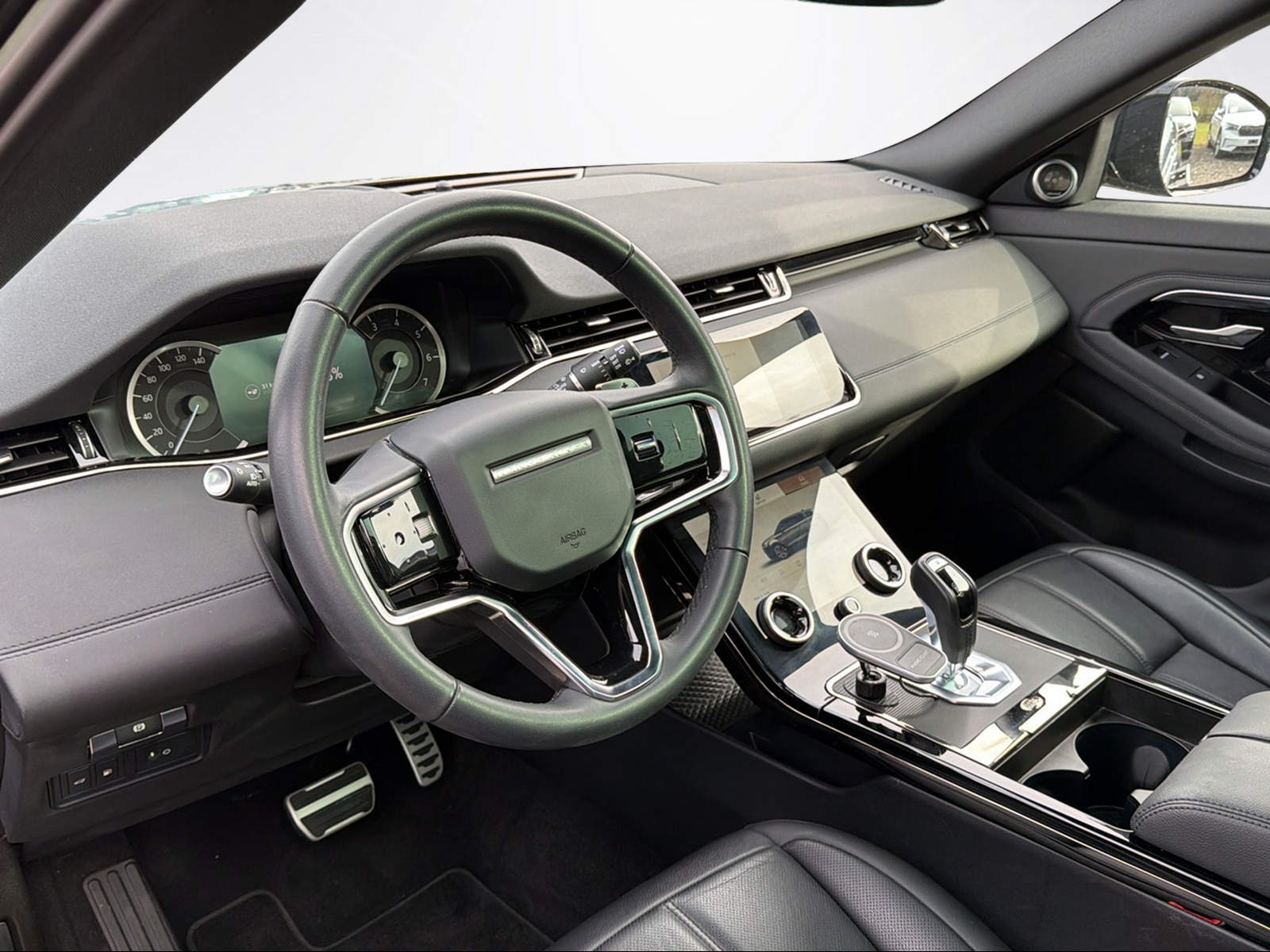 LAND ROVER Range Rover Evoque P 300e SE AT8-image-2