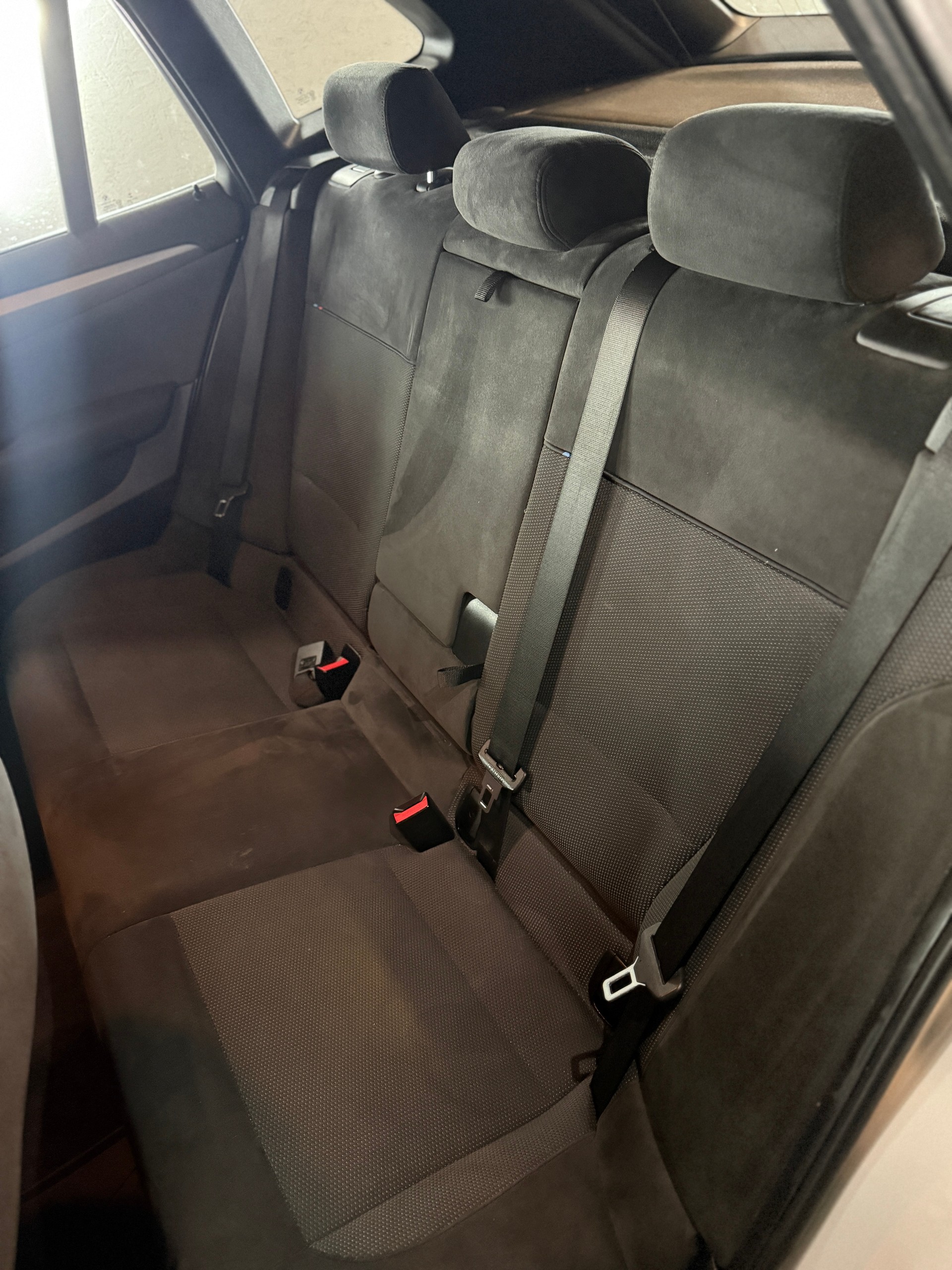 BMW X1 xDrive 18d Steptronic M Paket-image-15