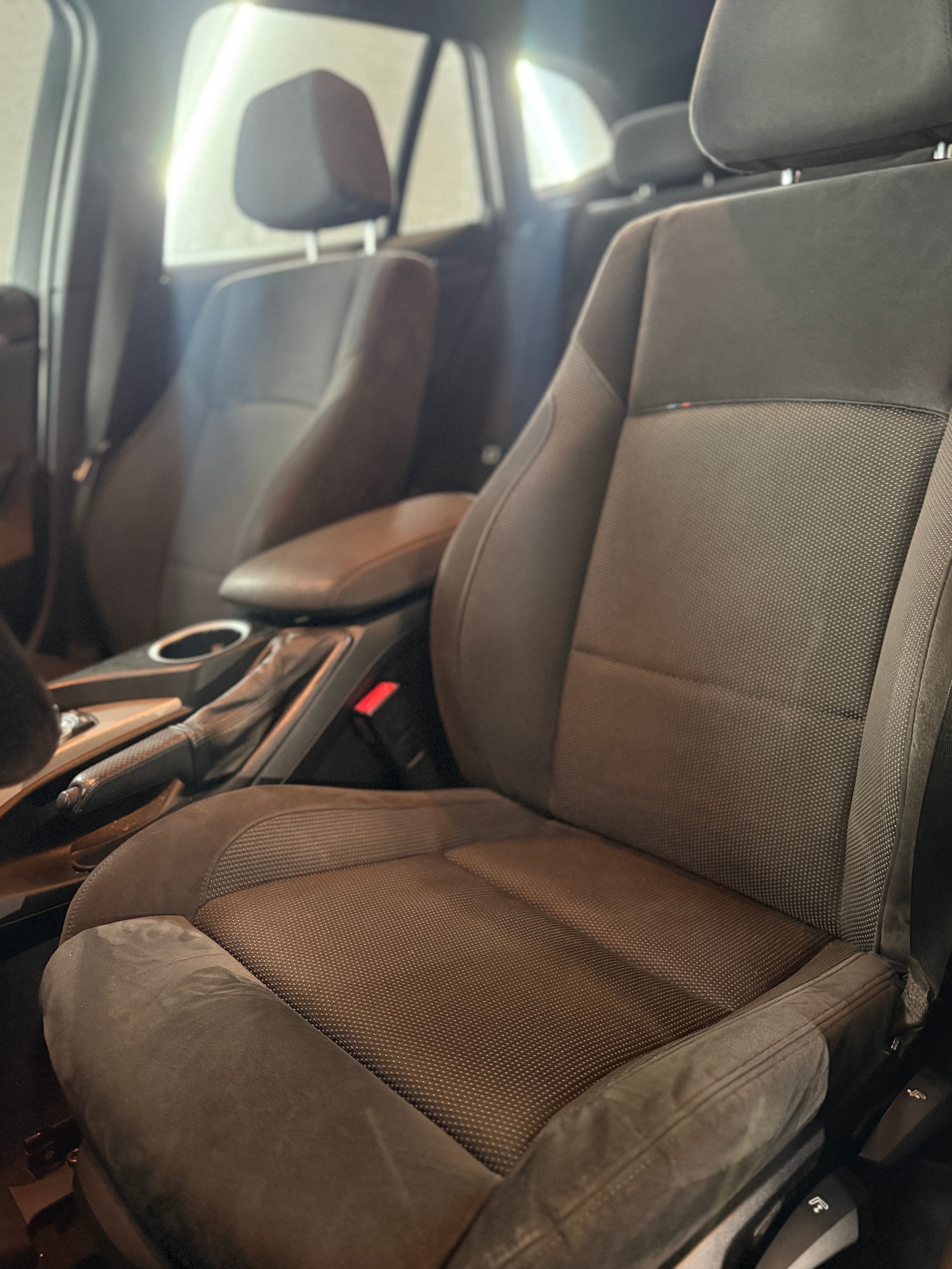 BMW X1 xDrive 18d Steptronic M Paket-image-14