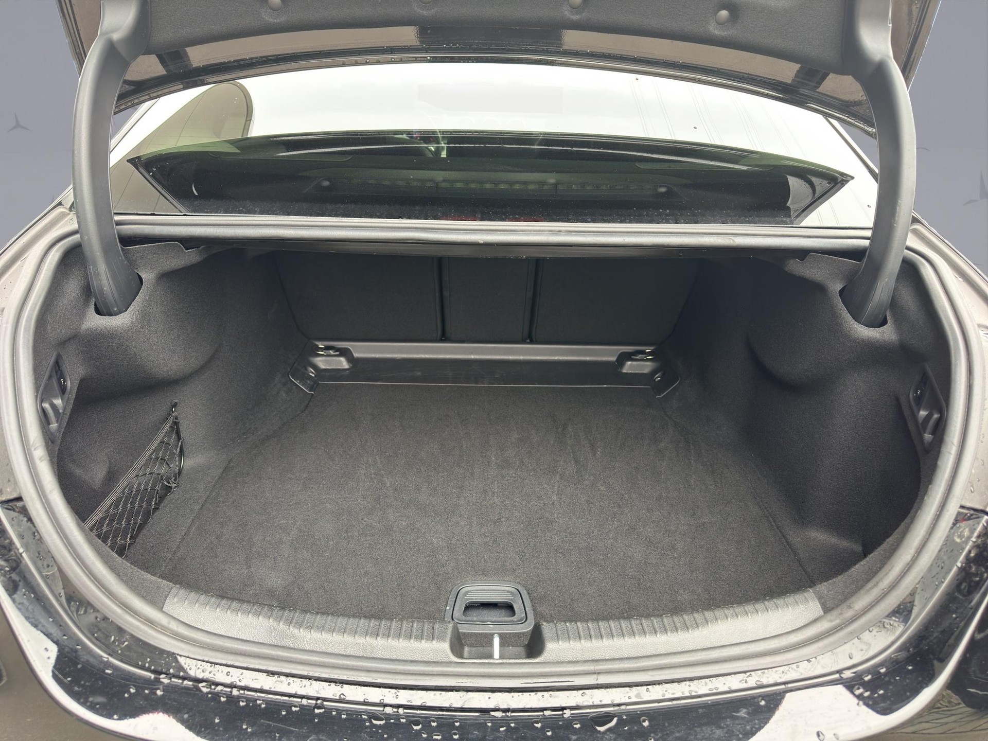 MERCEDES-BENZ C 200 Avantgarde 4matic-image-14