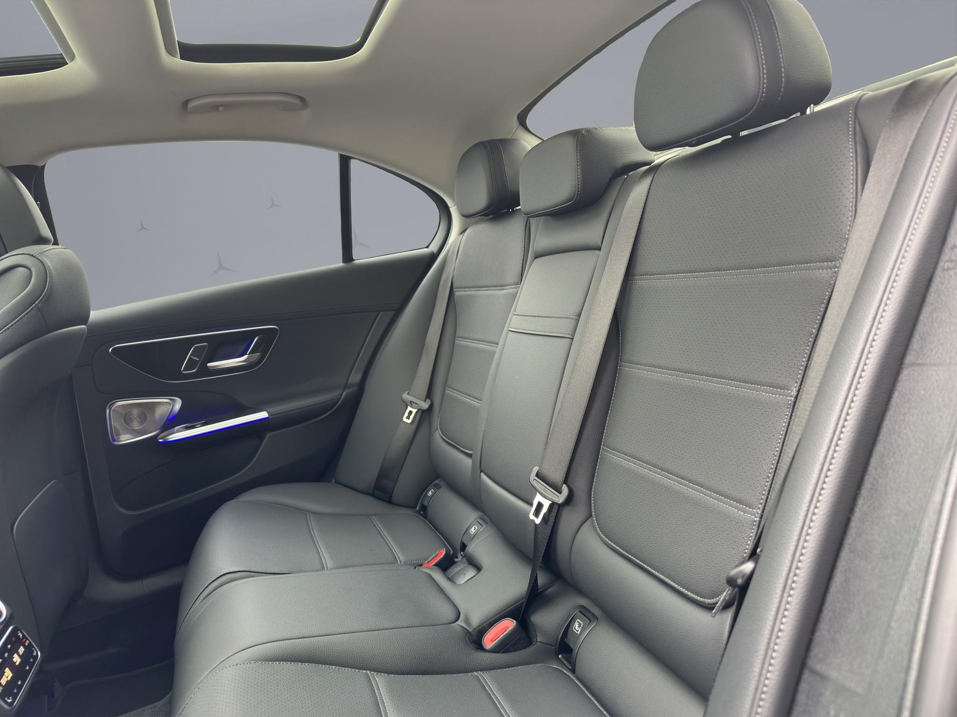 MERCEDES-BENZ C 200 Avantgarde 4matic-image-8