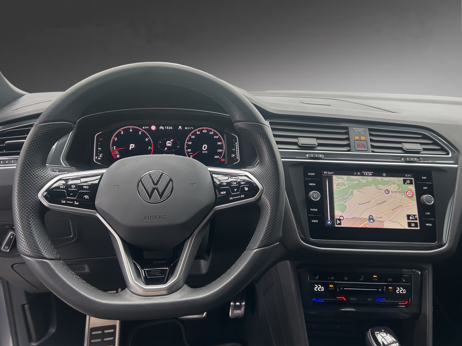 VW Tiguan Allspace 2.0TSI R-Line 4Motion DSG-image-7