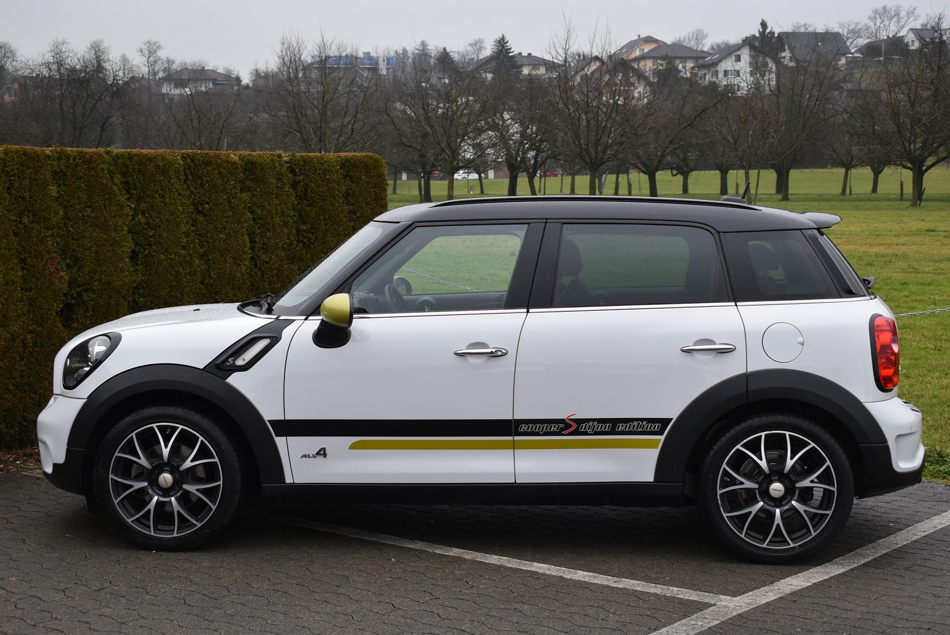 MINI Countryman R60 1.6i Cooper S ALL4-image-1