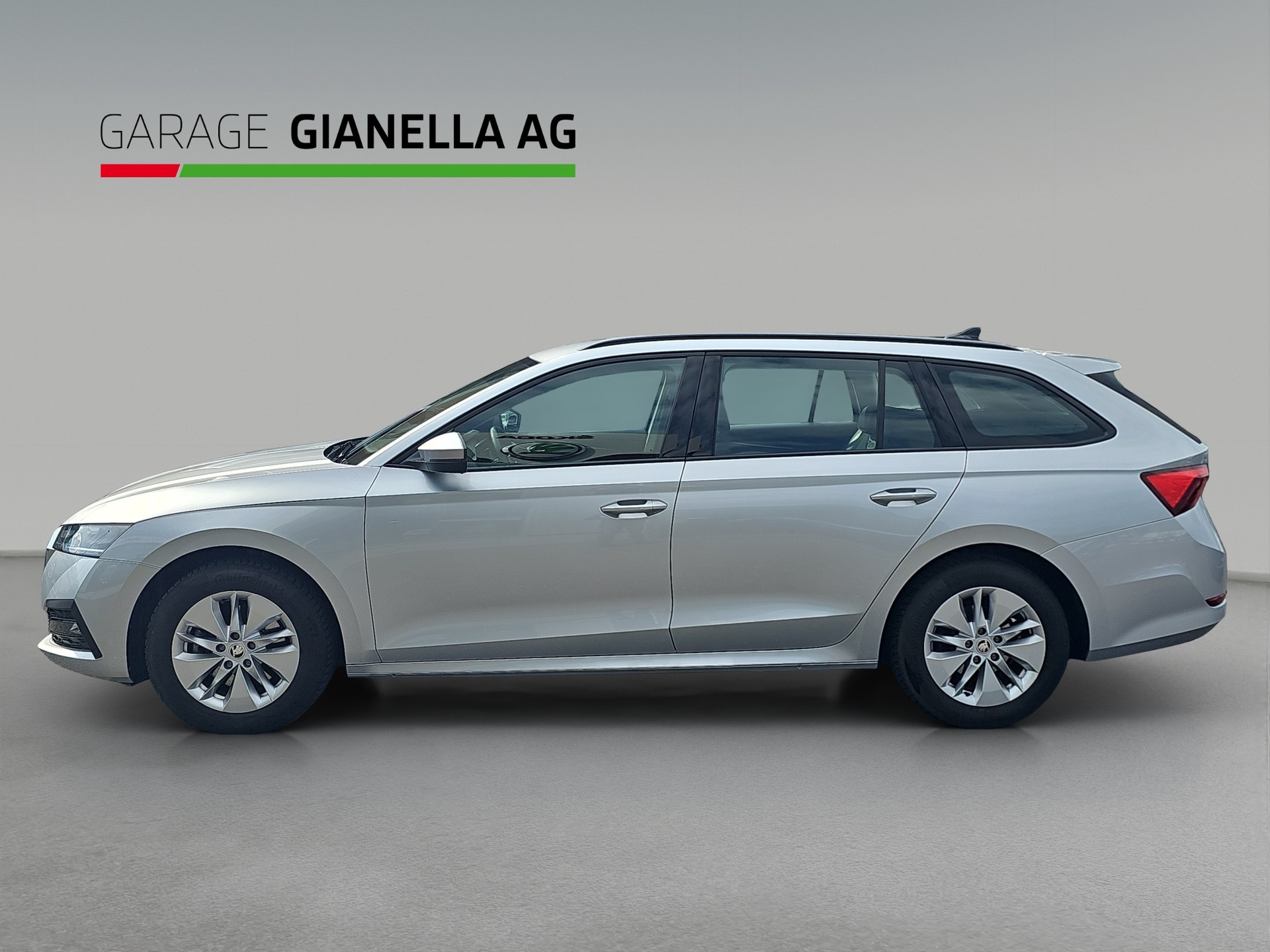 SKODA Octavia Combi 2.0 TDI DSG Ambition 4x4-image-1