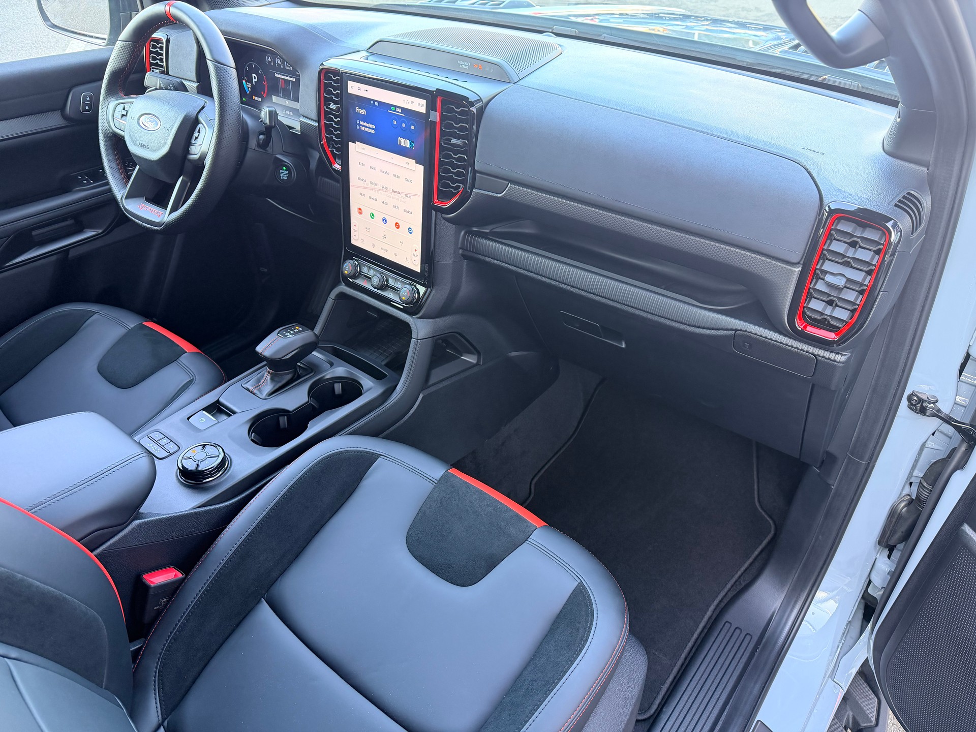 FORD Ranger Raptor 2.0 Eco Boost 4x4 A-image-11