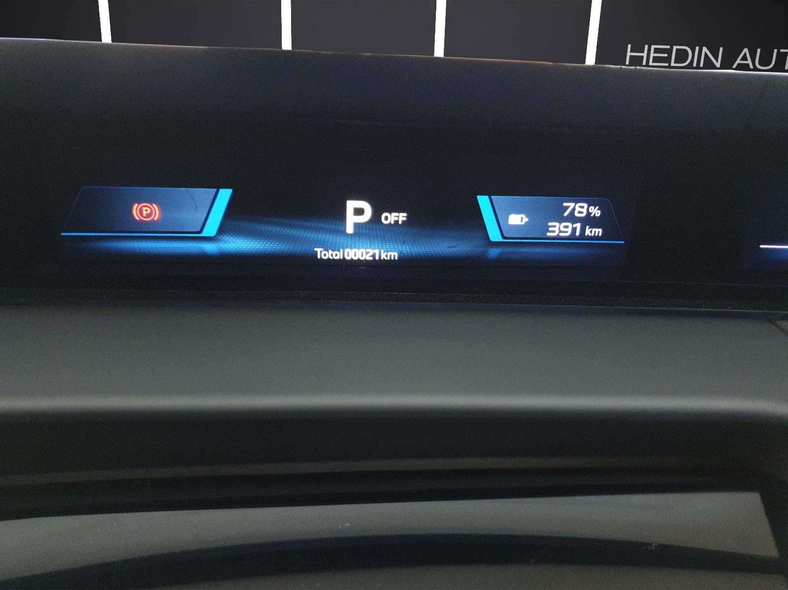 BMW iX3 50 xDrive-image-19