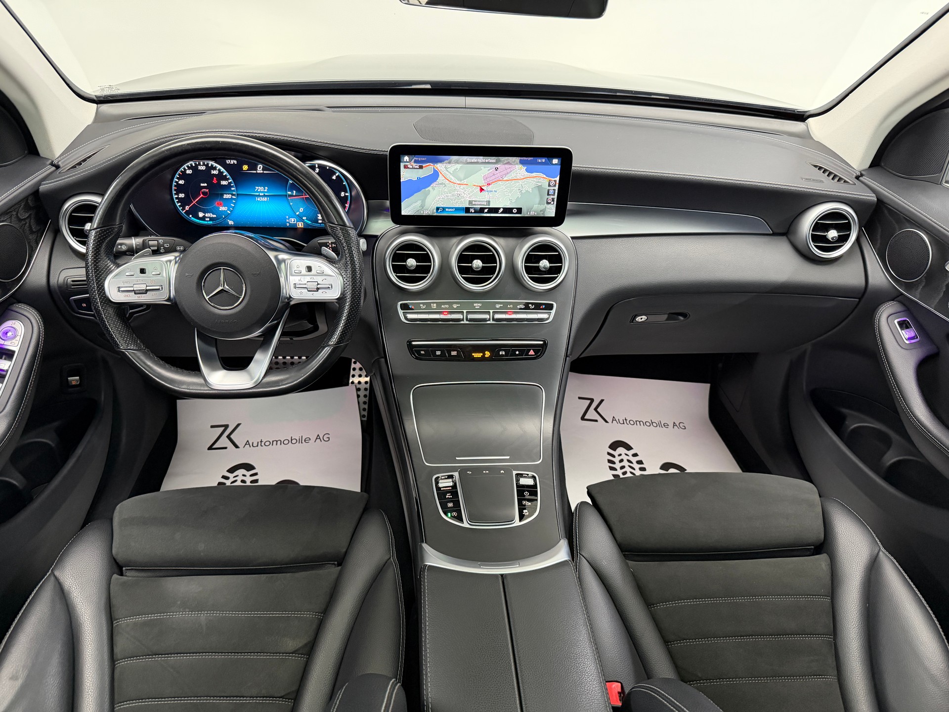 MERCEDES-BENZ GLC 300 d AMG Line Selenitgrey 245PS 4Matic 9G-Tronic / Panoramadach / 360° Kamera / Head-Up / Keyless Go /-image-10