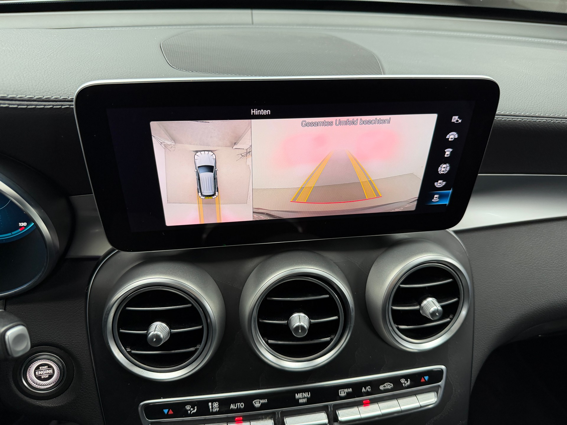 MERCEDES-BENZ GLC 300 d AMG Line Selenitgrey 245PS 4Matic 9G-Tronic / Panoramadach / 360° Kamera / Head-Up / Keyless Go /-image-13