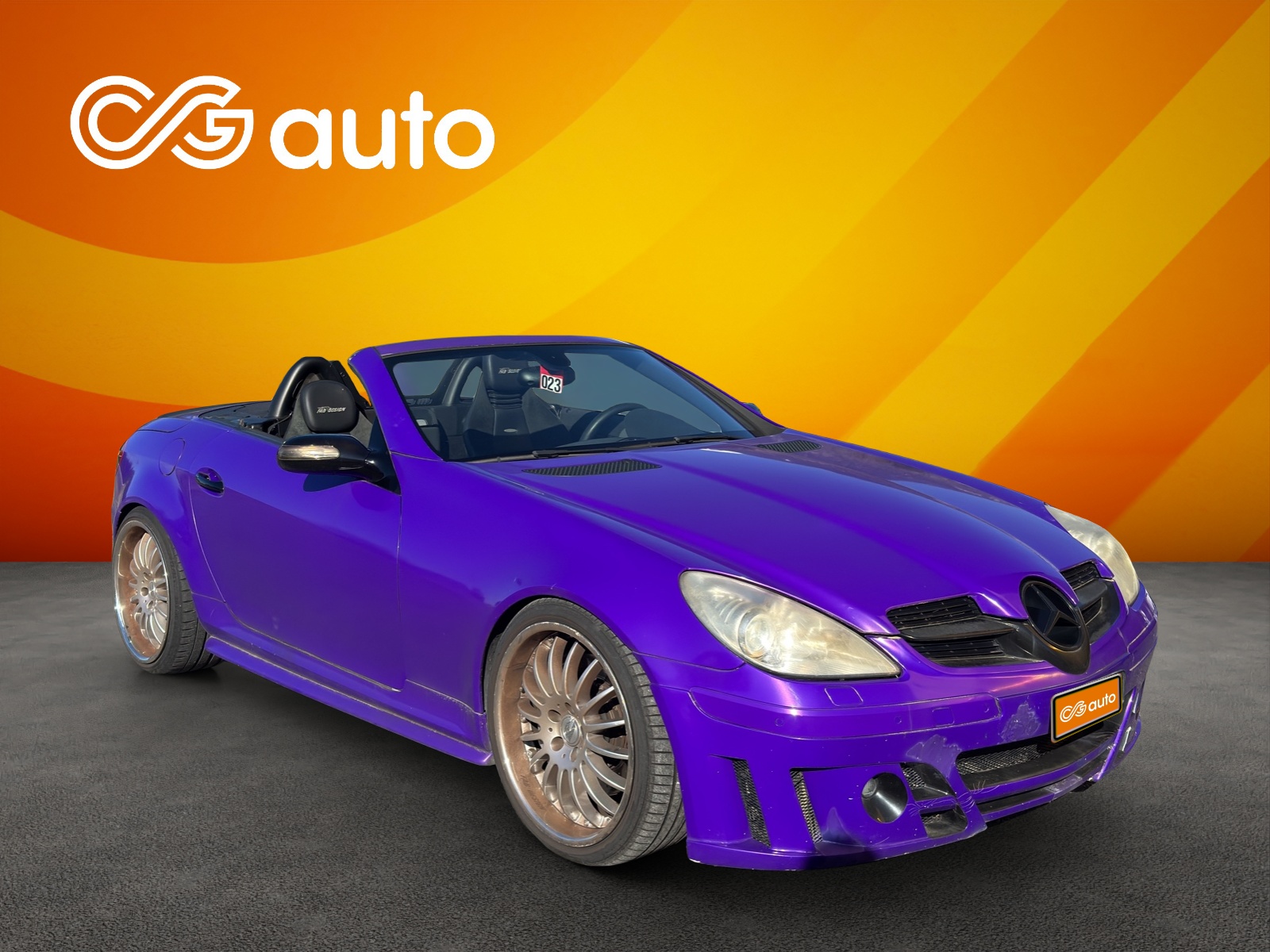 MERCEDES-BENZ SLK 55 AMG 7G-Tronic-showroom-element-1