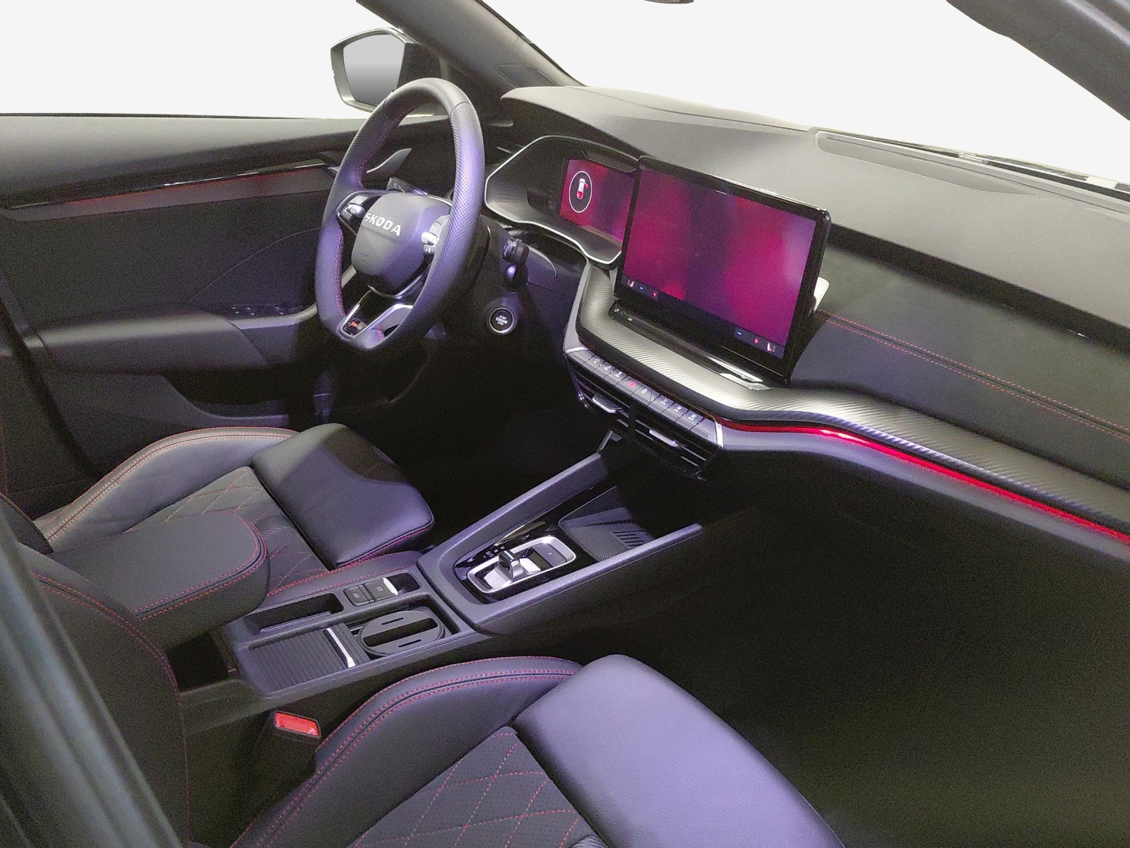 SKODA Octavia Combi 2.0 TSI DSG RS-image-14
