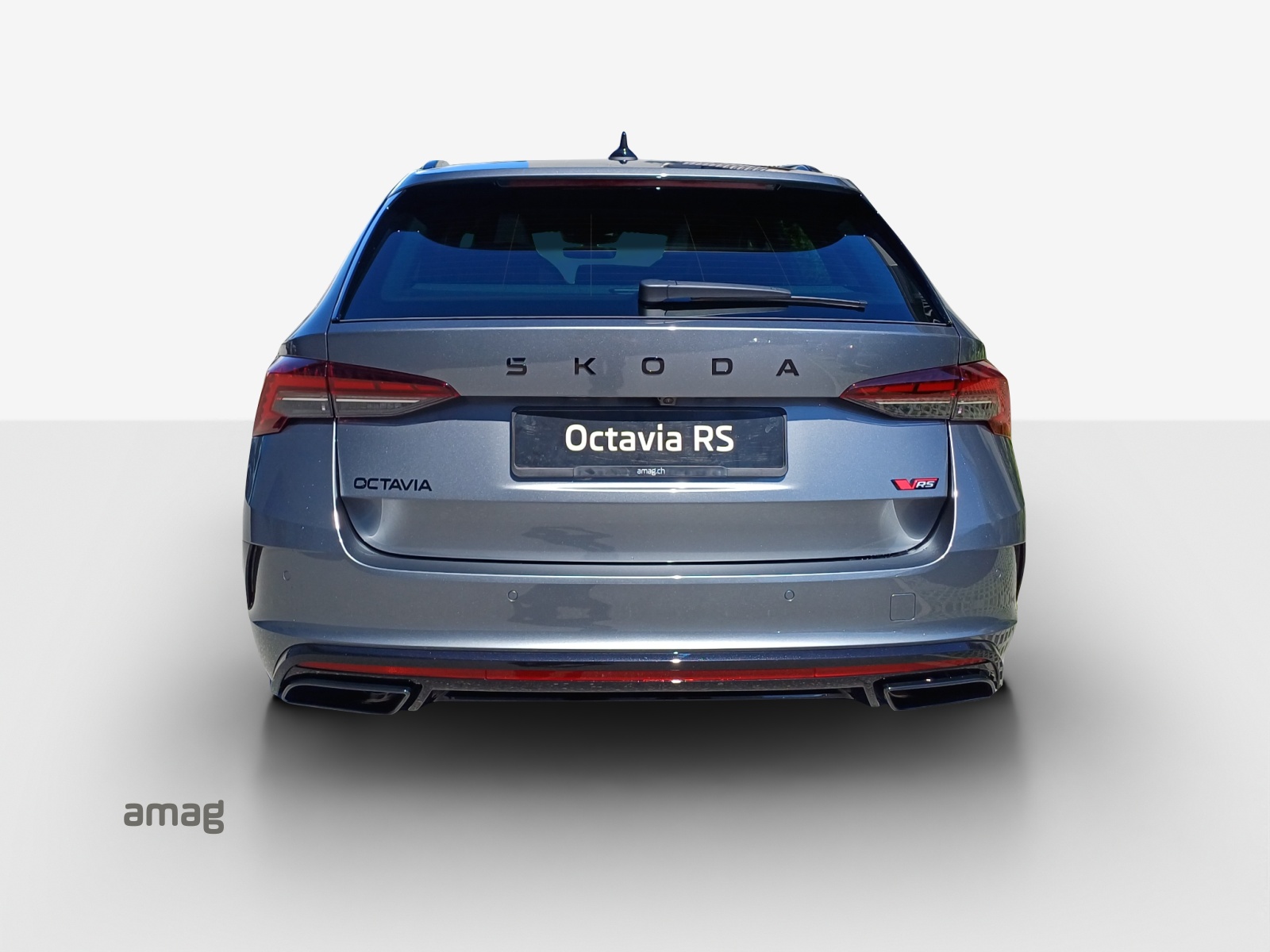 SKODA Octavia Combi 2.0 TSI DSG RS-image-3