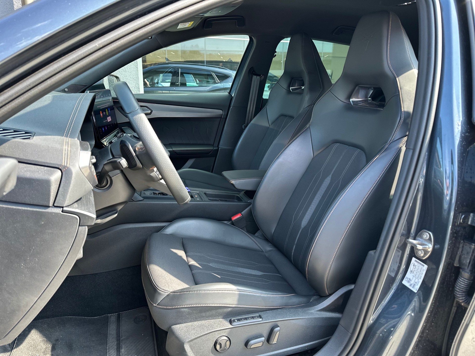 CUPRA Formentor 2.0TSI VZ 4Drive DSG-image-4