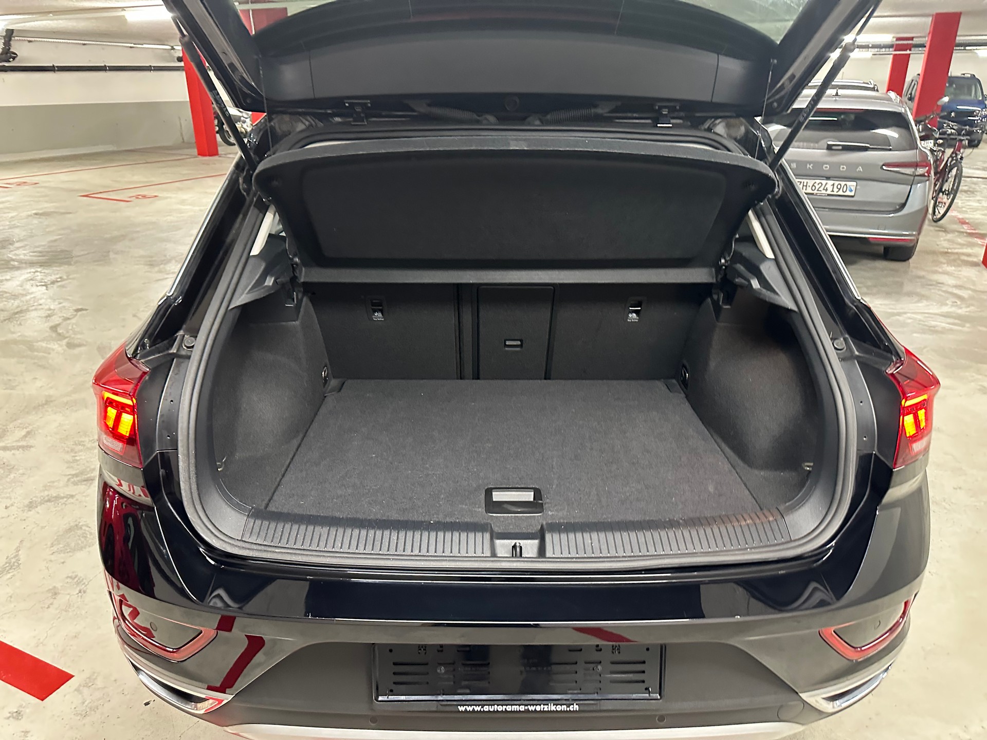 VW T-Roc 2.0 TDI 150PS SCR Advance DSG-showroom-element-3