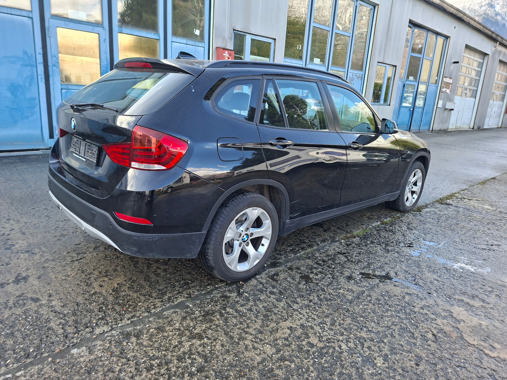 BMW X1 xDrive 18d Sport Line Steptronic-image-3