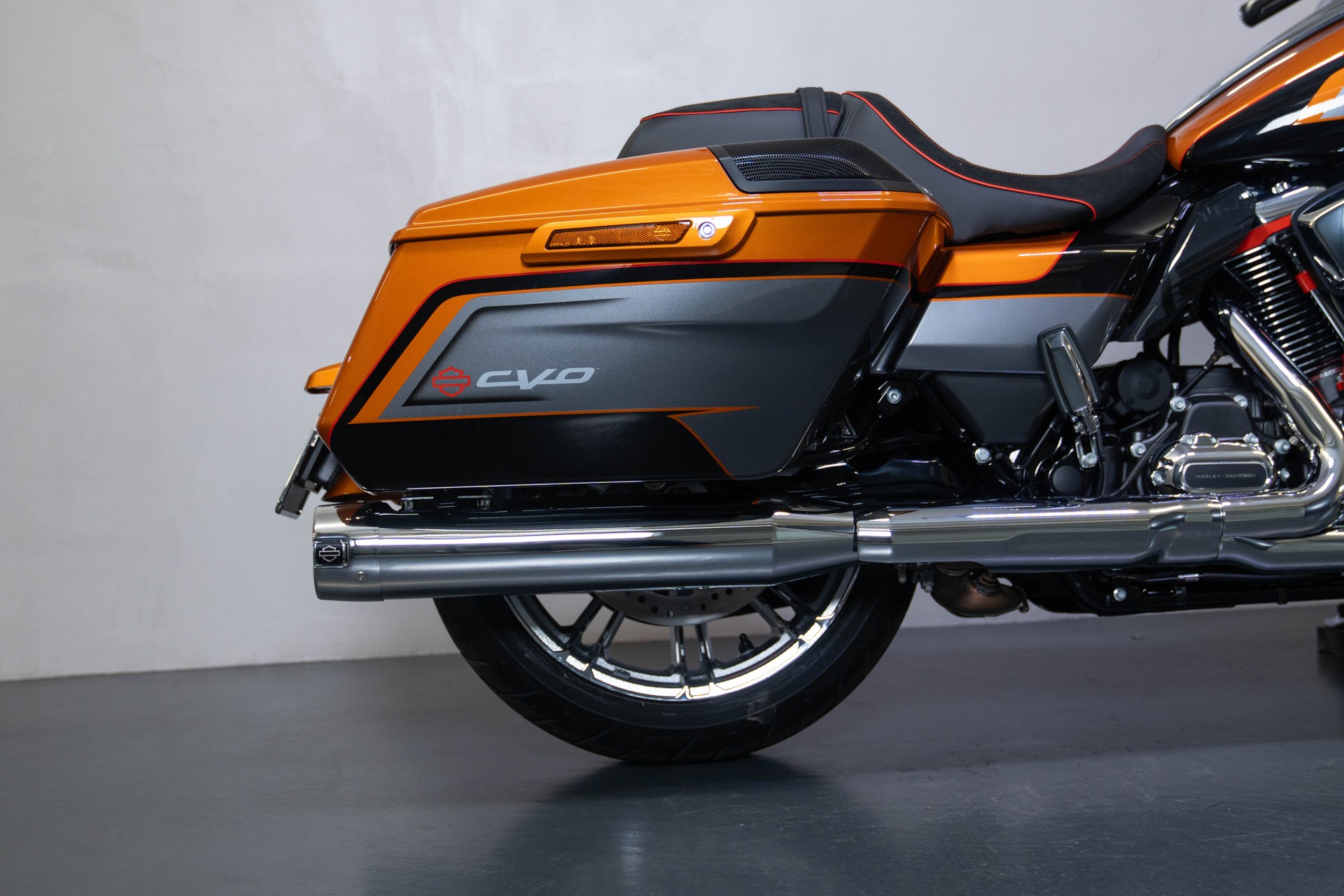 HARLEY-DAVIDSON FLHXSE Street Glide CVO 121-image-6