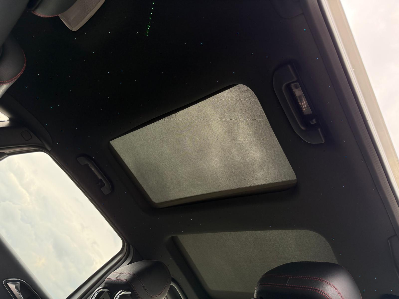 MERCEDES-BENZ B 200 d AMG Line-image-22