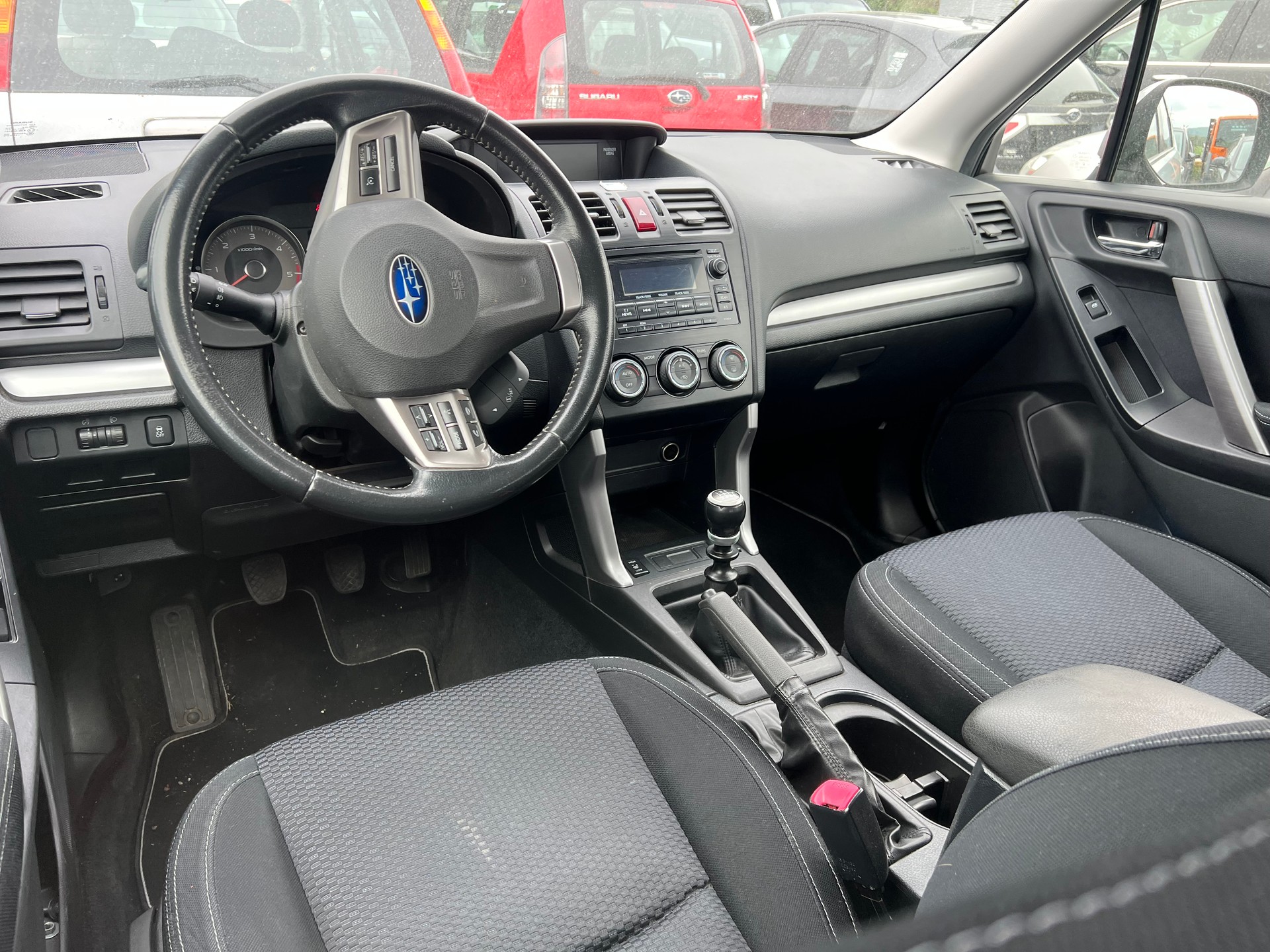 SUBARU Forester 2.0D Sport-image-8