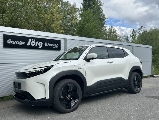 TOYOTA Urban Cr.61kWh Trend AWD-image-0