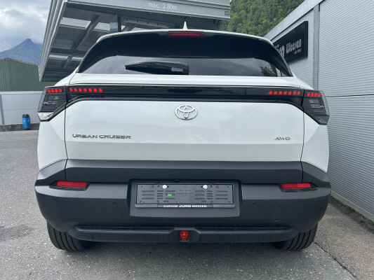 TOYOTA Urban Cr.61kWh Trend AWD-image-4