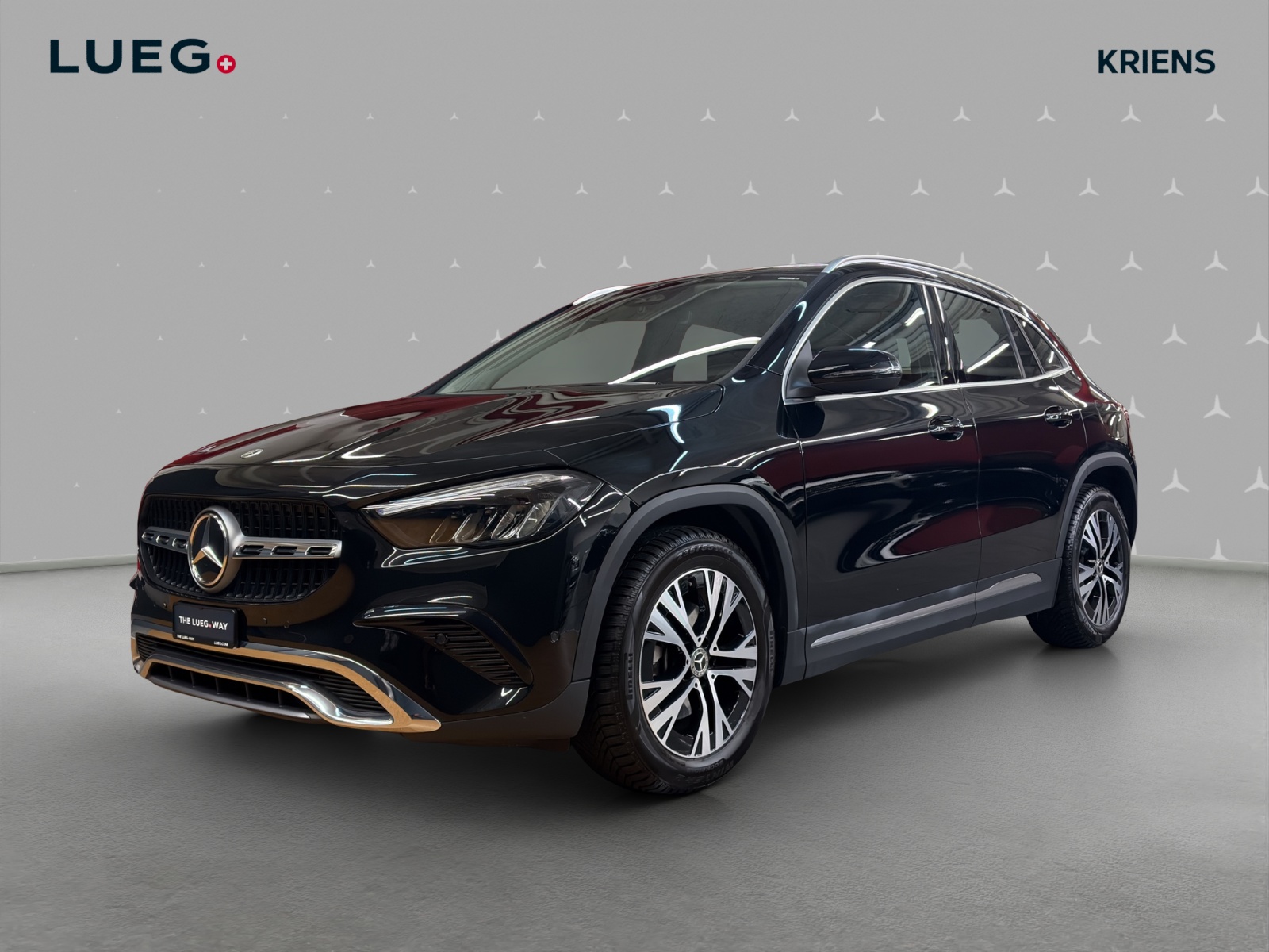 MERCEDES-BENZ GLA 200 - Progressive / Rückfahrkamera / Spiegel-Paket / Winter-Paket / AHK