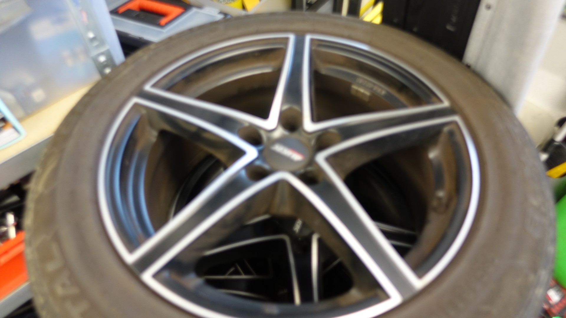 SUZUKI GRAND VITARA 2,0-image-12