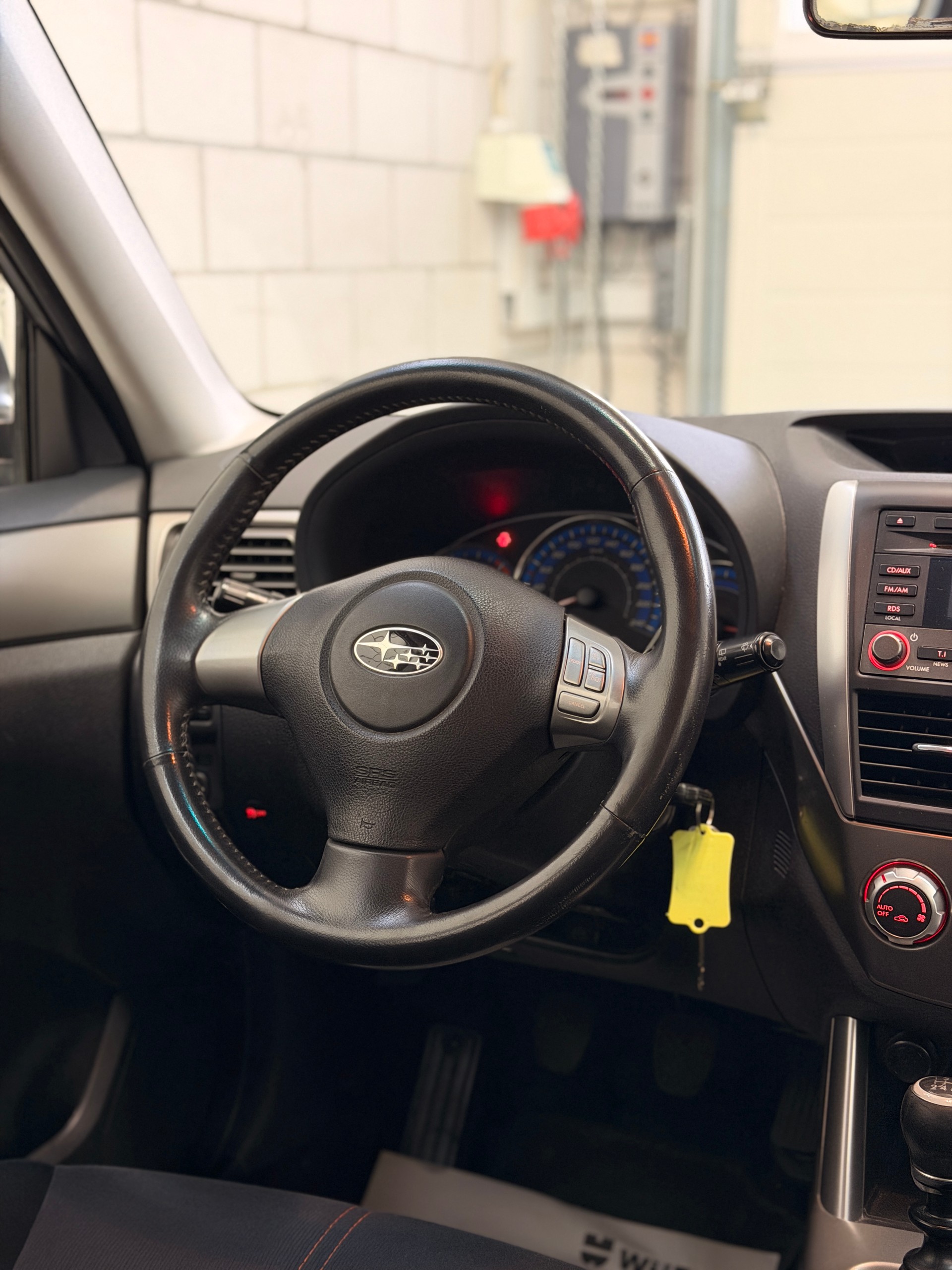 SUBARU Forester 2.0D X Swiss-image-9
