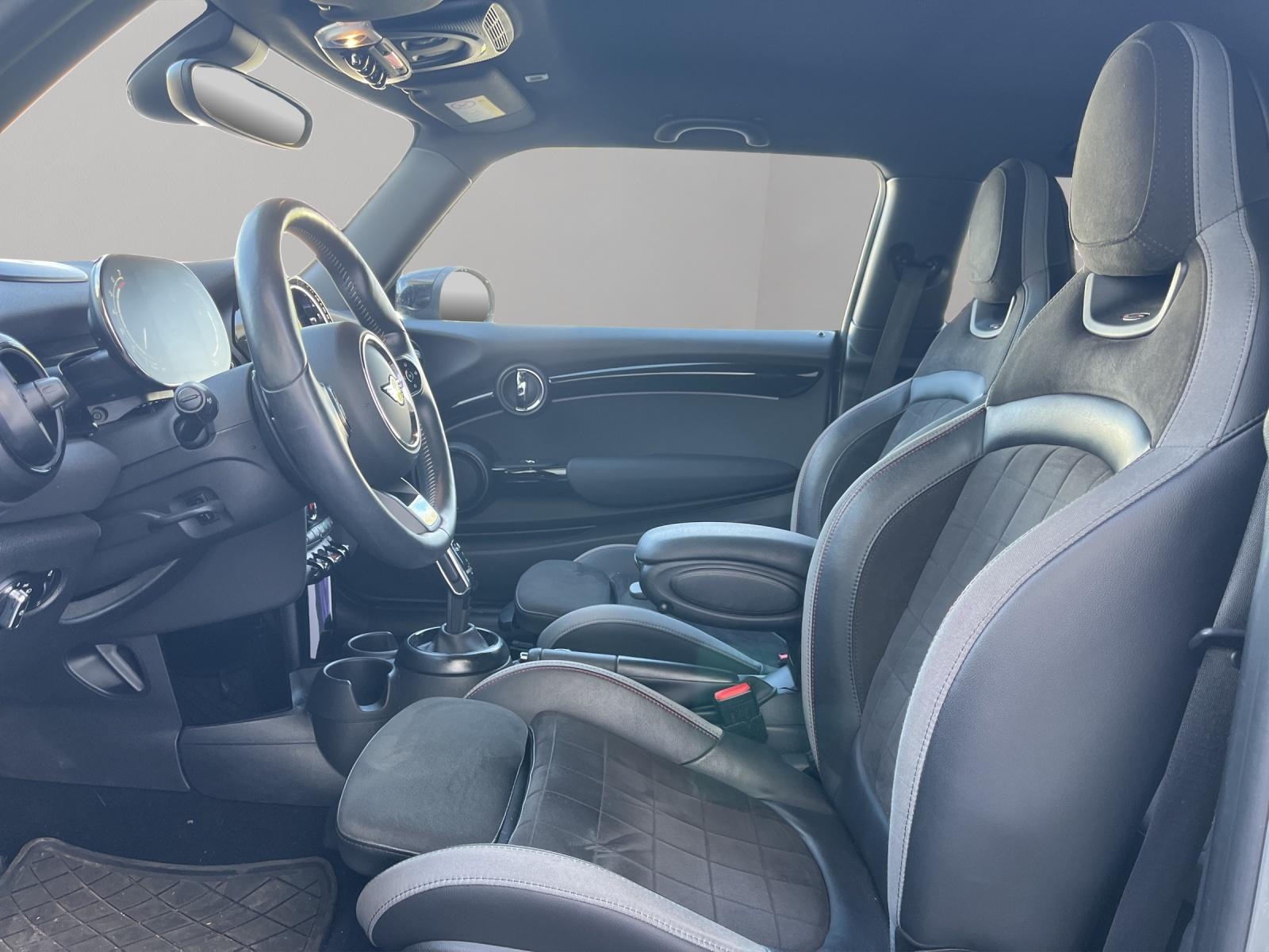 MINI Cooper S Steptronic DKG (CH)-image-9