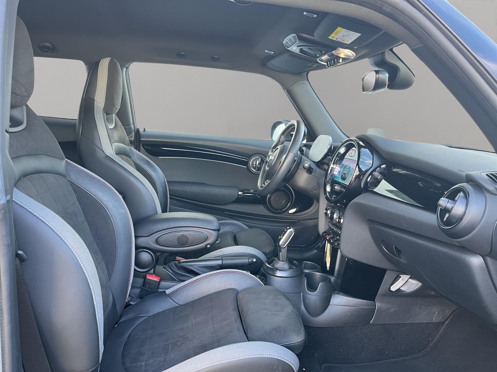 MINI Cooper S Steptronic DKG (CH)-image-10