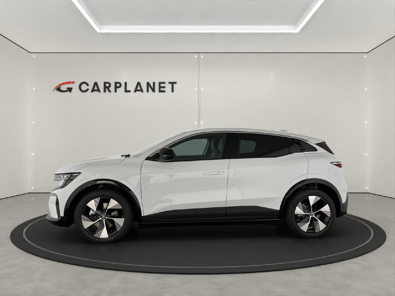 RENAULT Mégane E-Tech techno-image-1