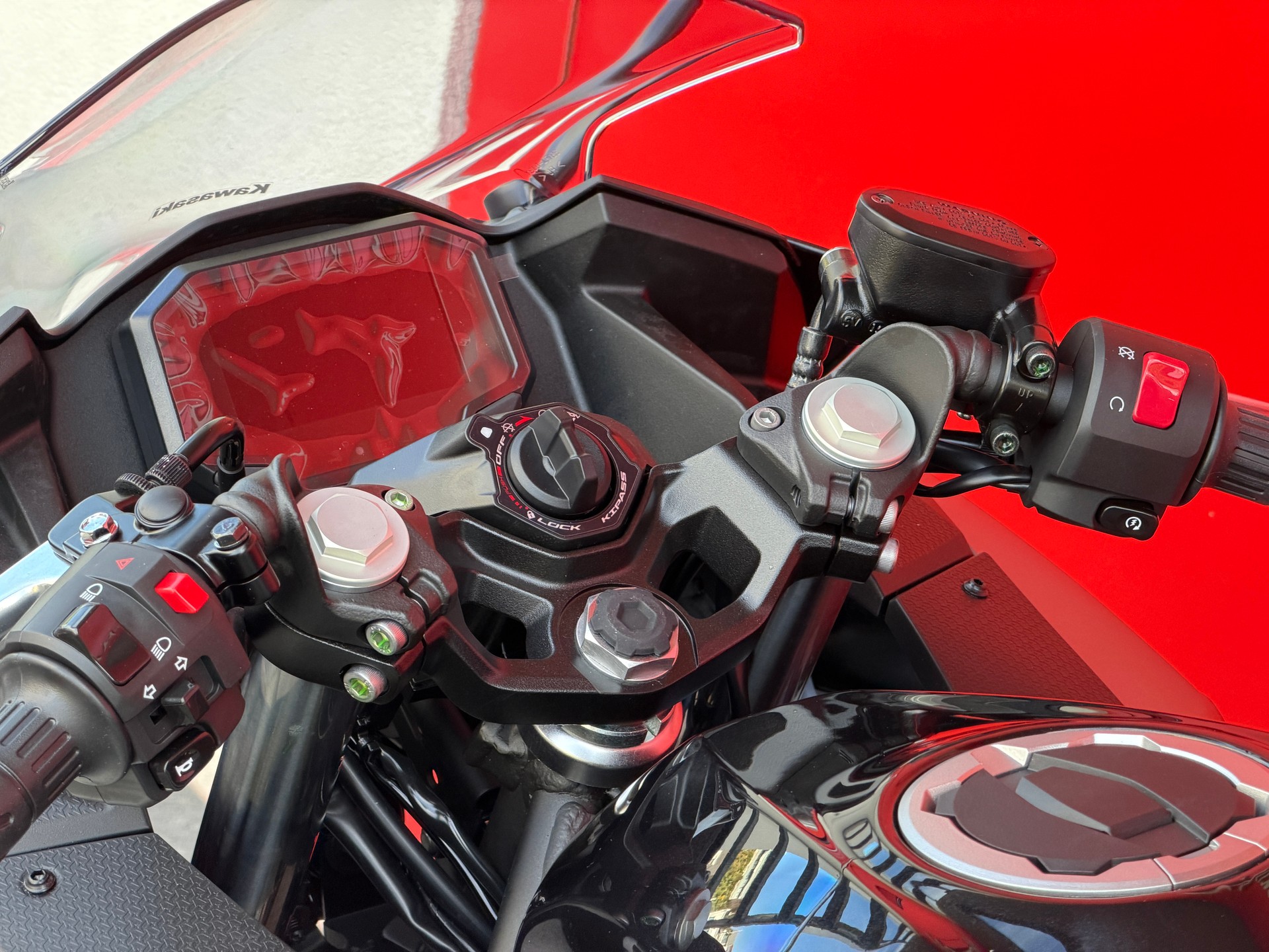 KAWASAKI Ninja 500 SE-image-8