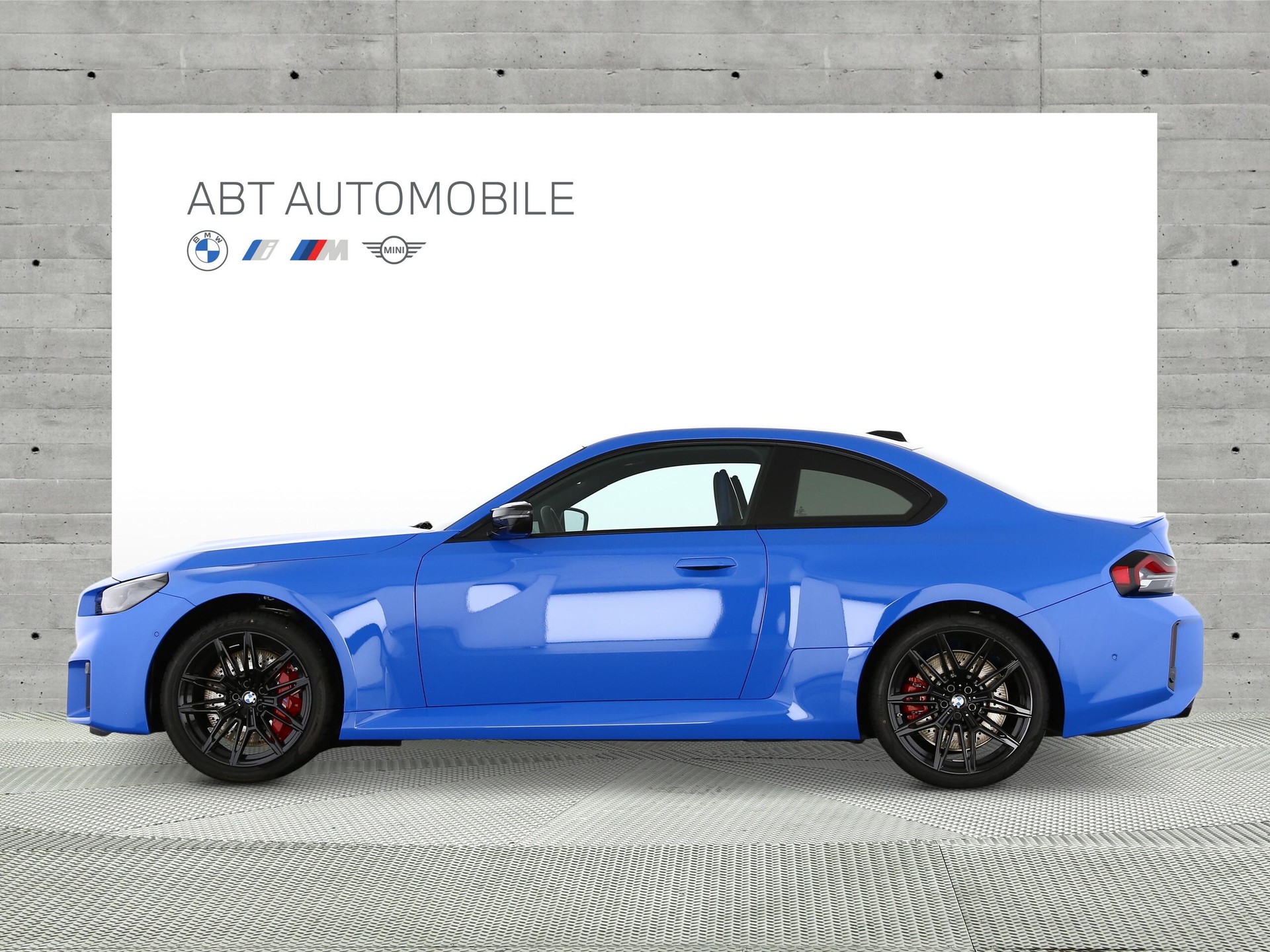 BMW M2 Coupé-showroom-element-1