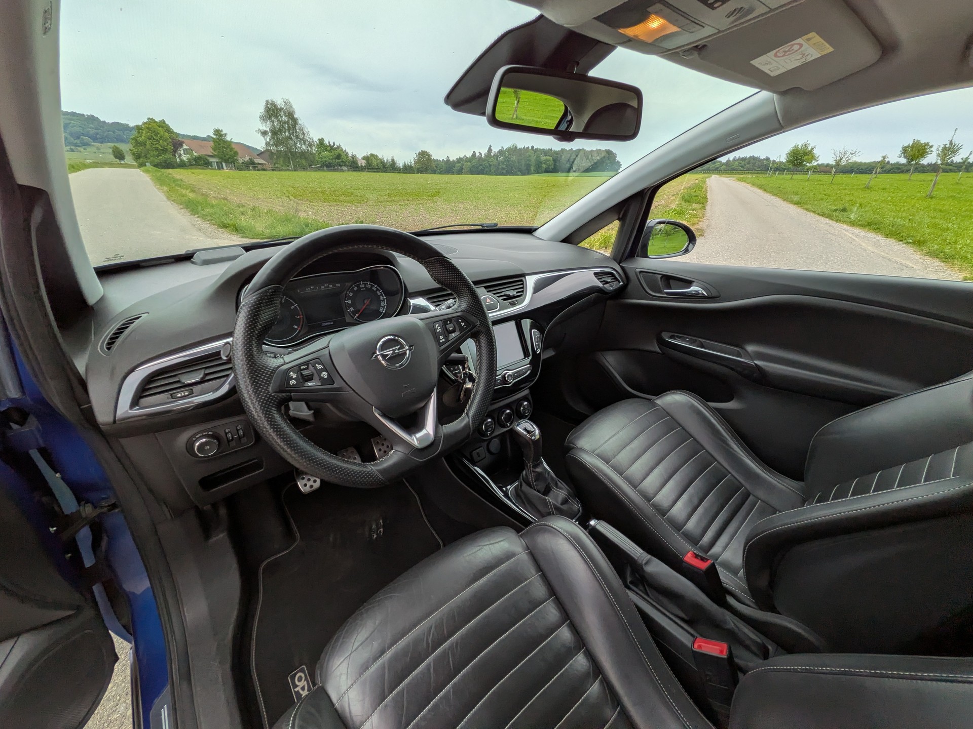 OPEL Corsa 1.6 Turbo OPC-image-9