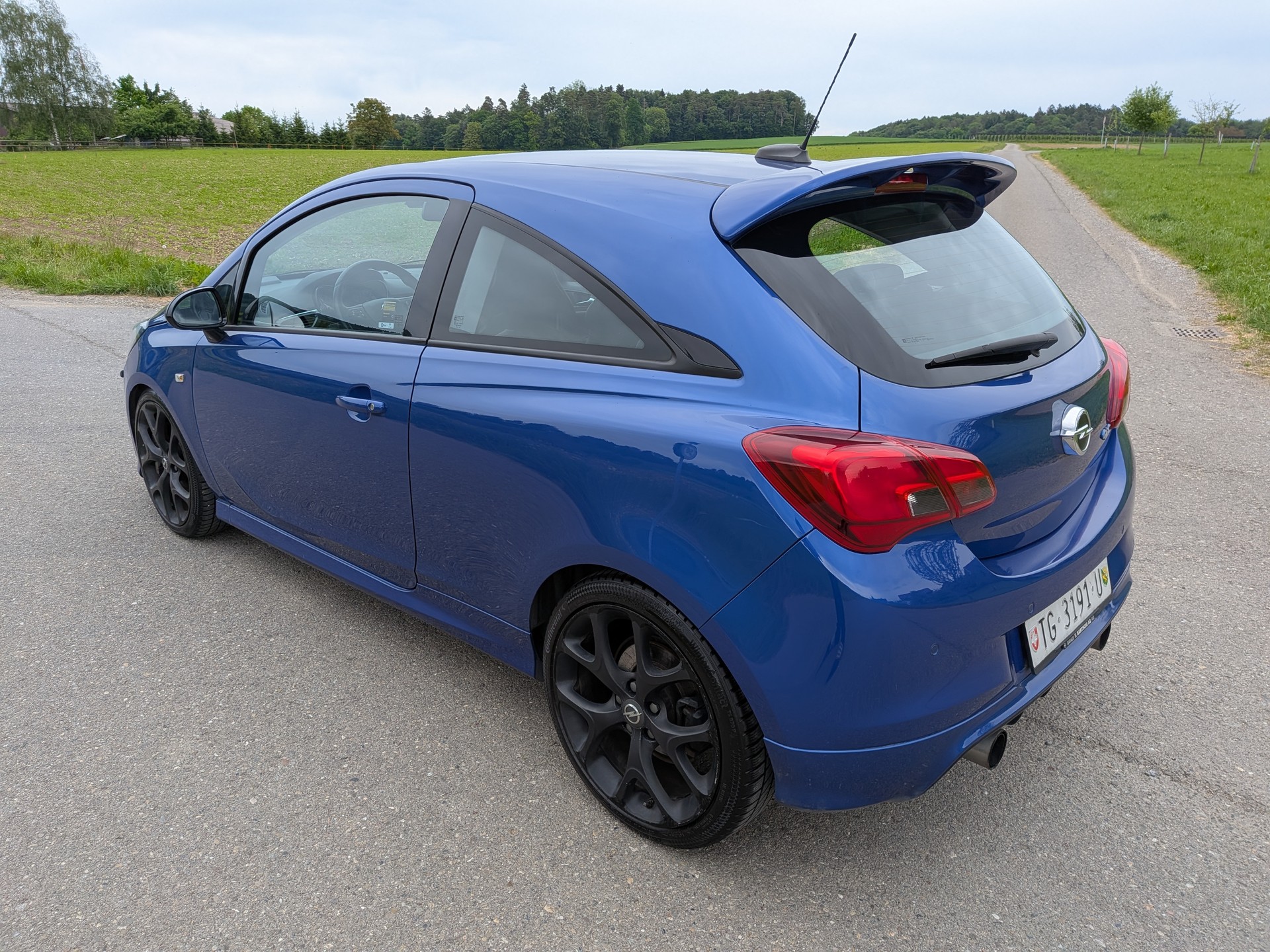 OPEL Corsa 1.6 Turbo OPC-image-7