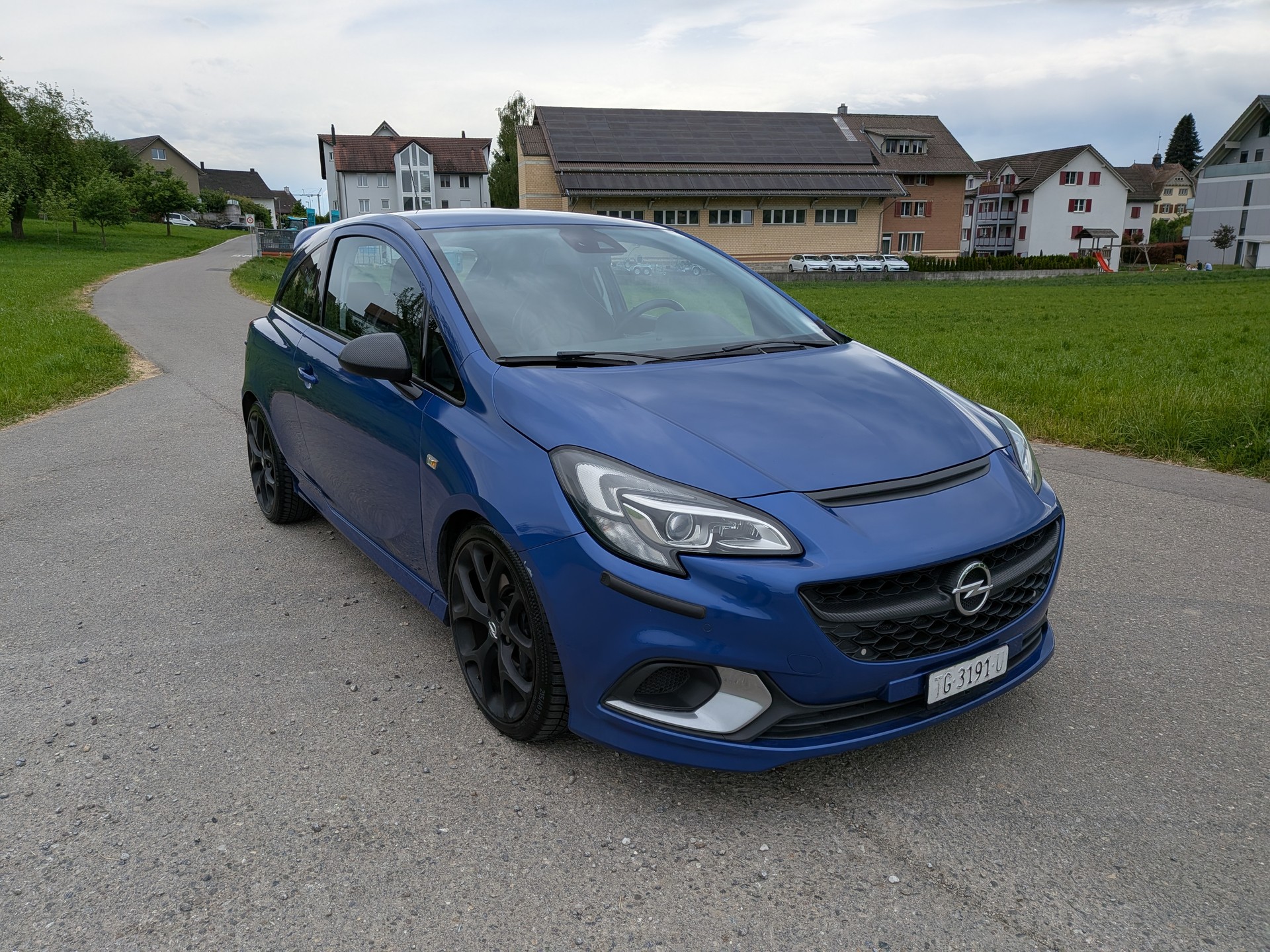 OPEL Corsa 1.6 Turbo OPC-showroom-element-1