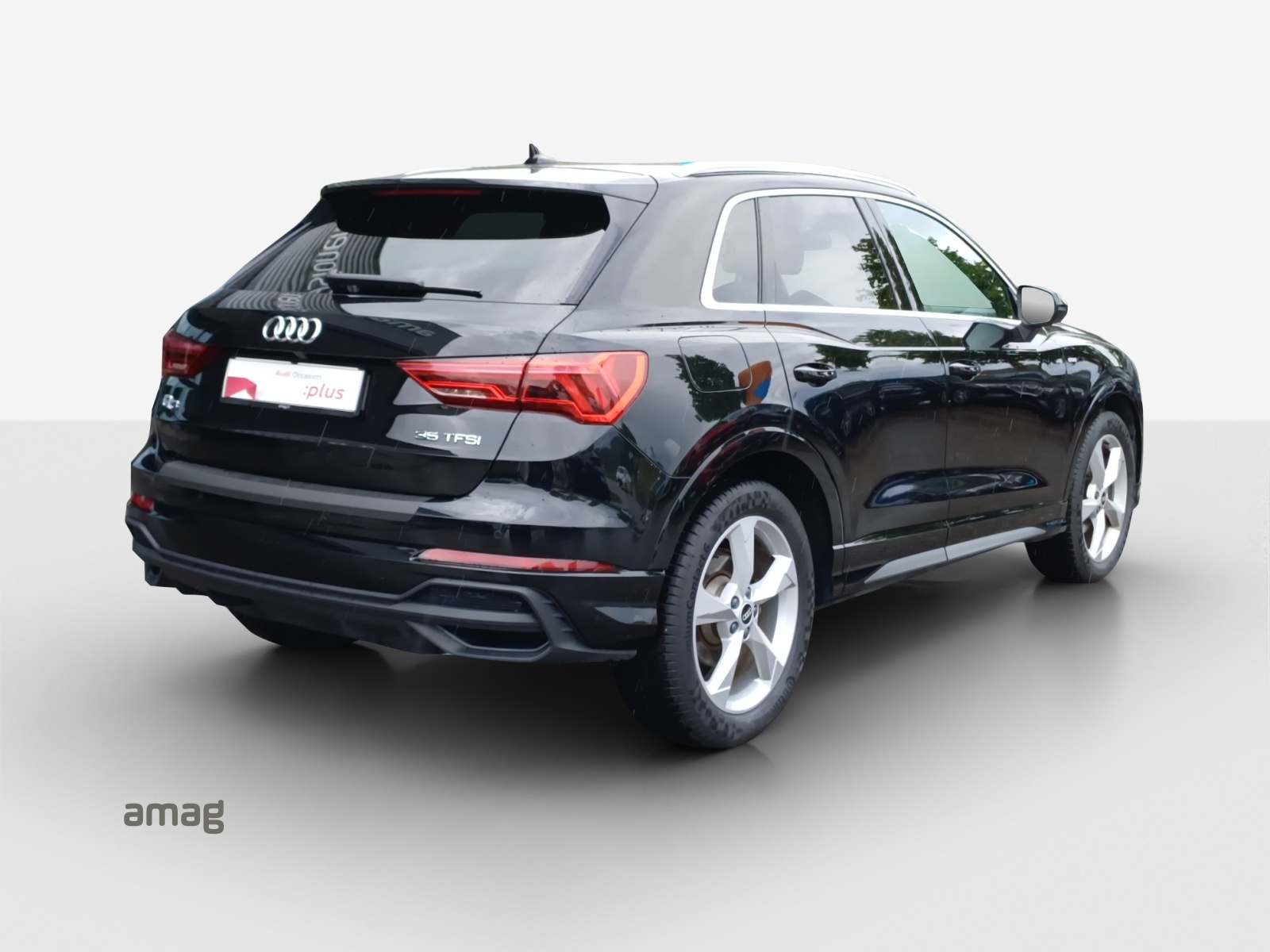 AUDI Q3 35 TFSI S line Attraction S-tronic-image-4