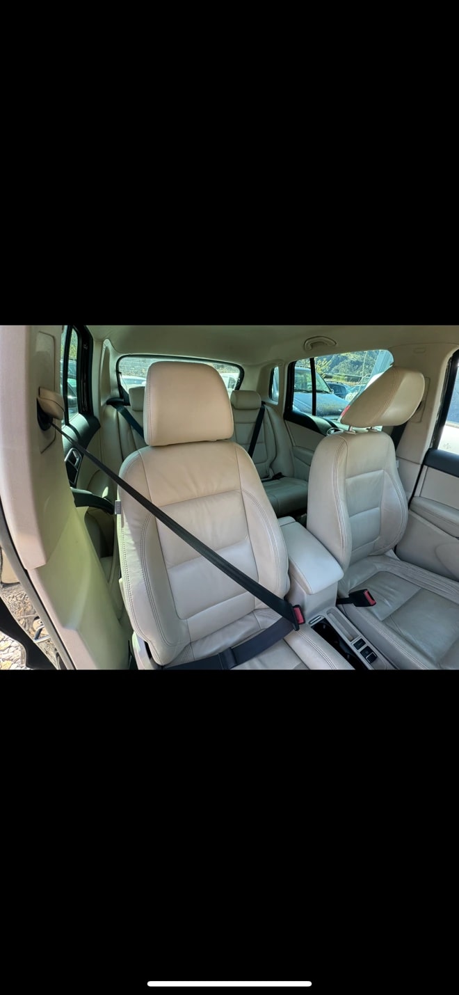 VW Tiguan 2.0 TSI Sport&Style-image-5
