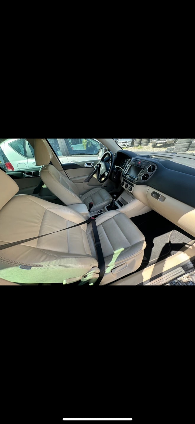 VW Tiguan 2.0 TSI Sport&Style-image-4
