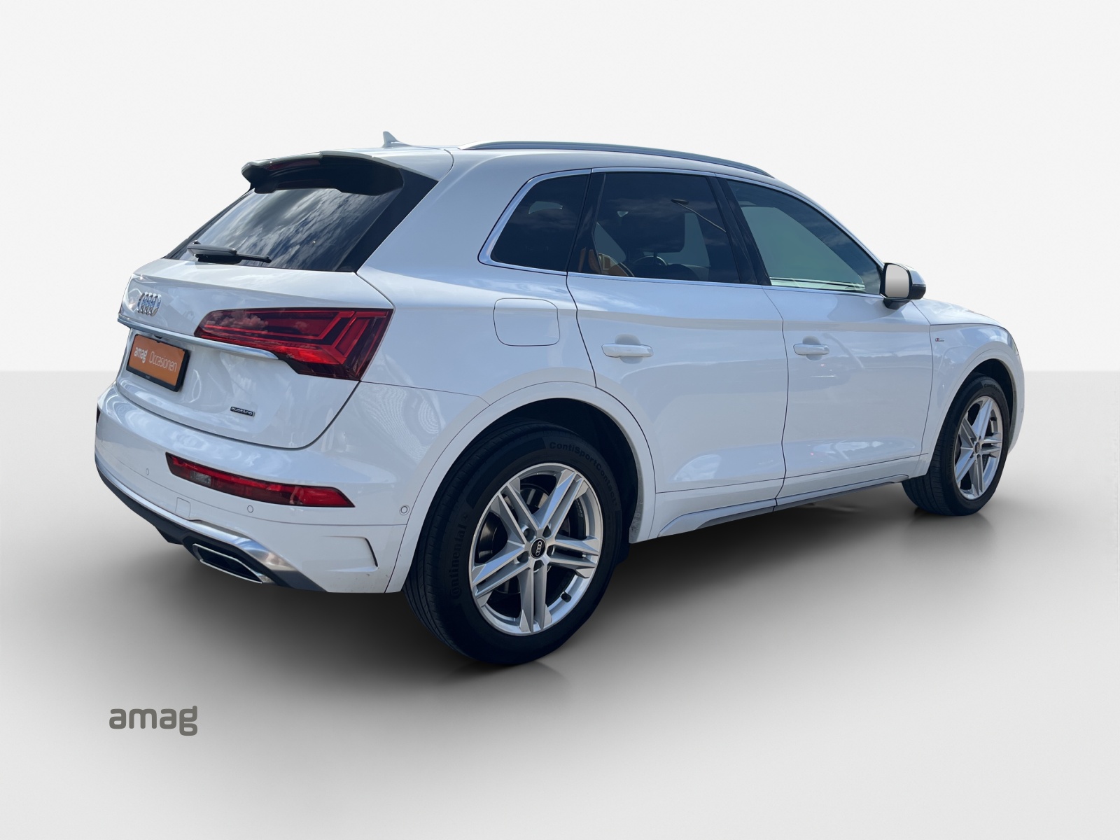 AUDI Q5 Sportback 40 TDI S line quattro S-tronic-image-4